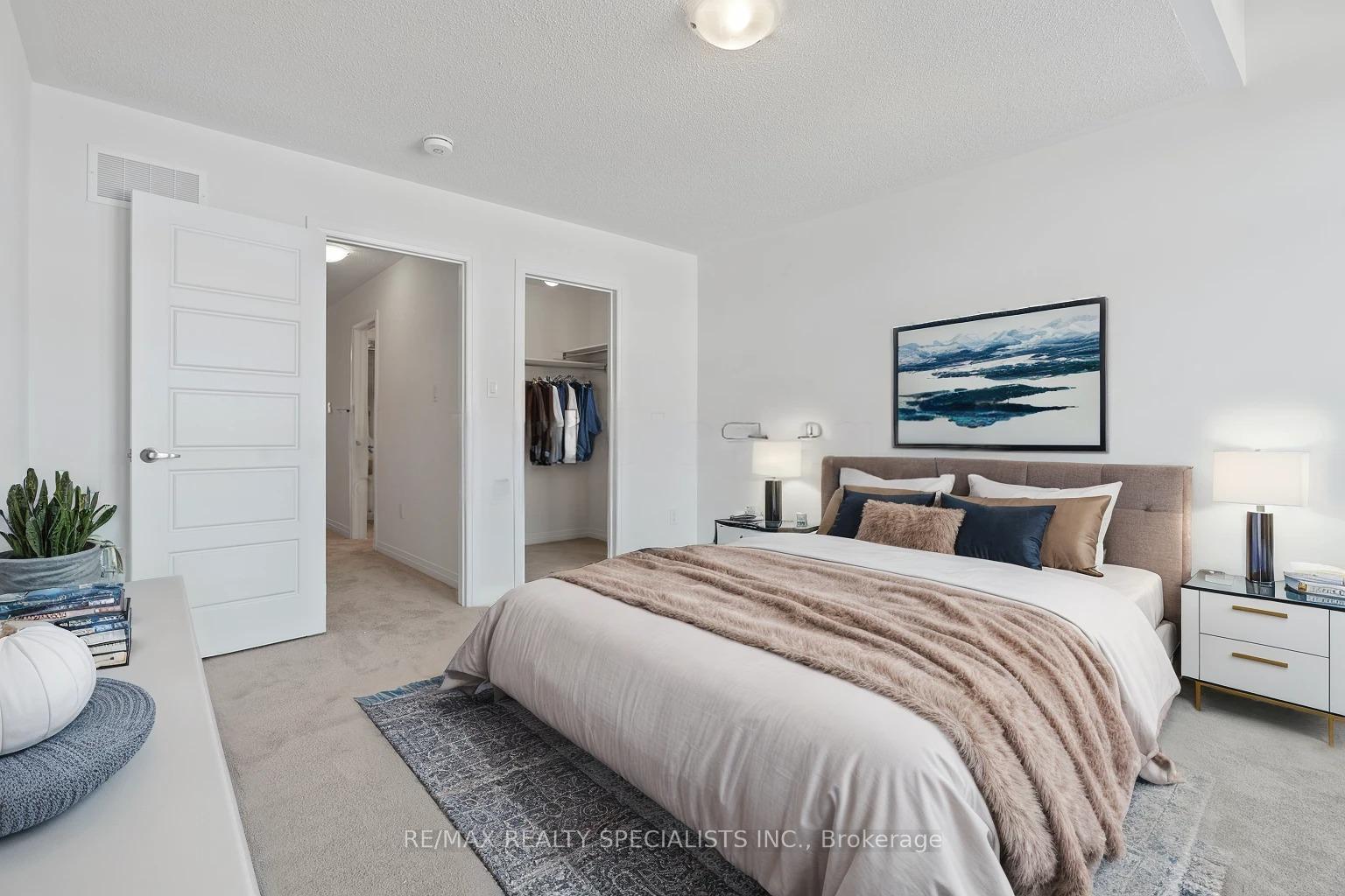 Photo 6 of 643 Windwood Drive, Hamilton, Binbrook — HOMEH
