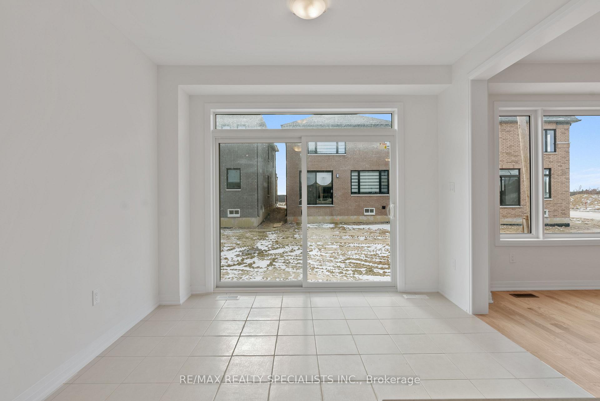 Photo 21 of 643 Windwood Drive, Hamilton, Binbrook — HOMEH