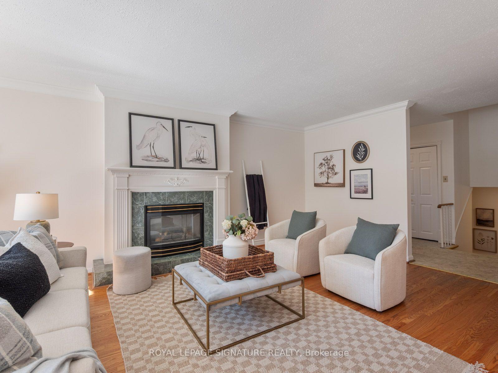 Photo 6 of 46 Manorglen Crescent, Scarborough, Agincourt South-Malvern West — HOMEH