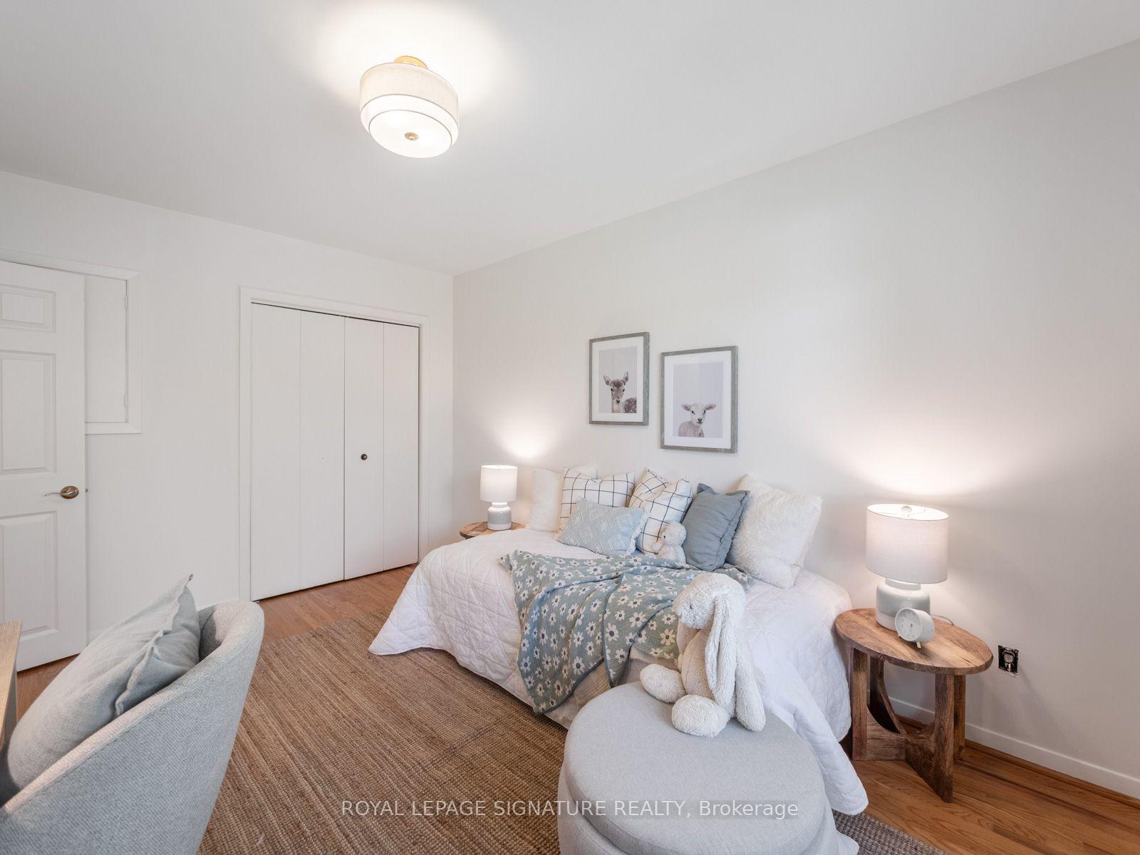 Photo 20 of 46 Manorglen Crescent, Scarborough, Agincourt South-Malvern West — HOMEH