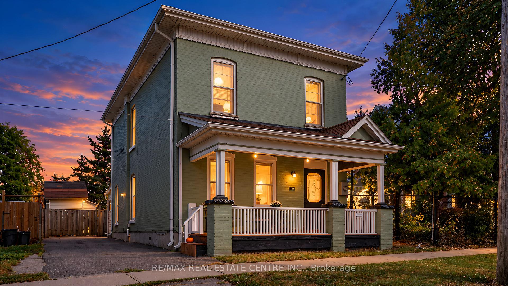 Photo 2 of 137 Alfred Street, Brantford, Downtown Core — HOMEH