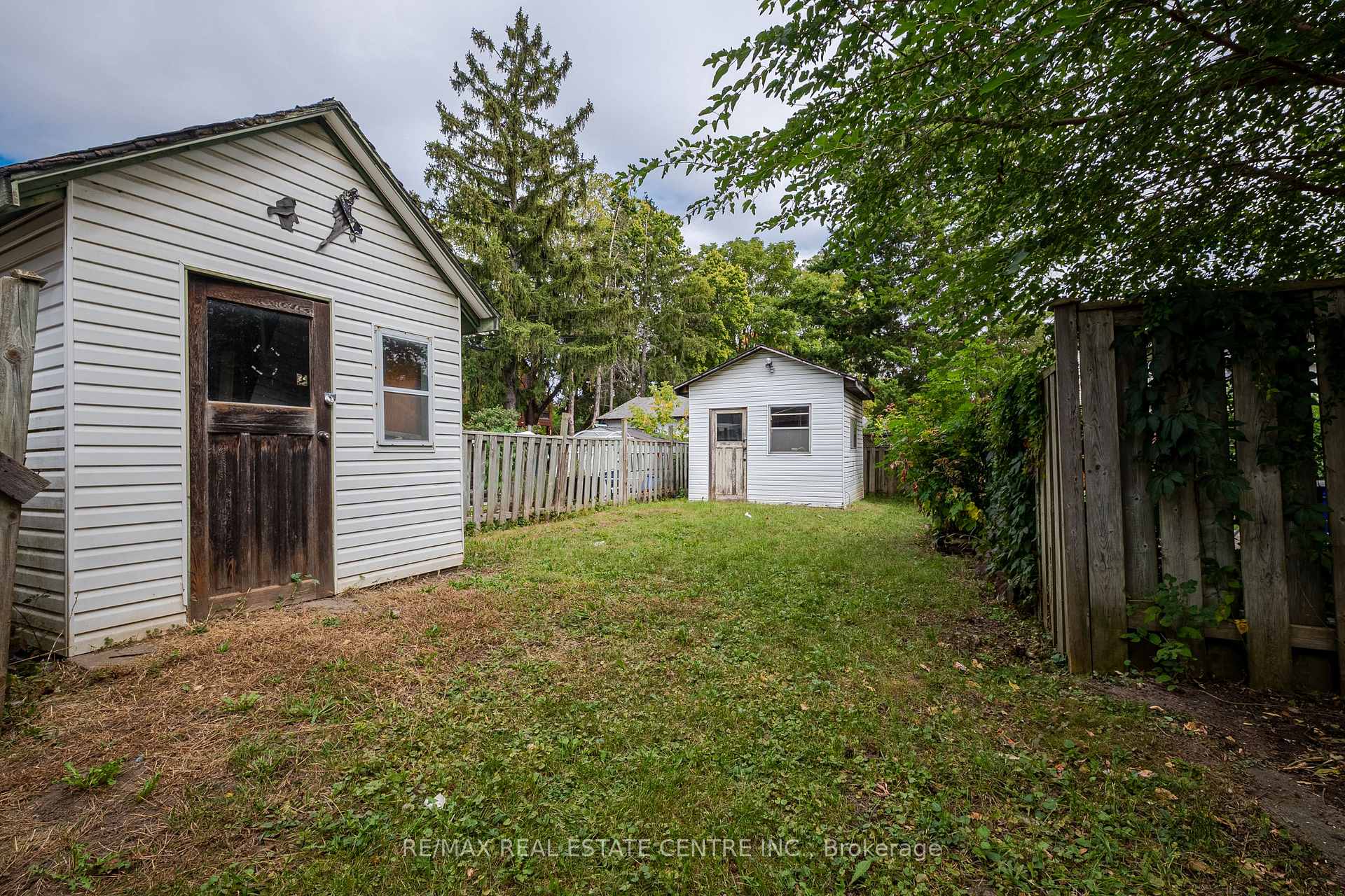 Photo 47 of 137 Alfred Street, Brantford, Downtown Core — HOMEH