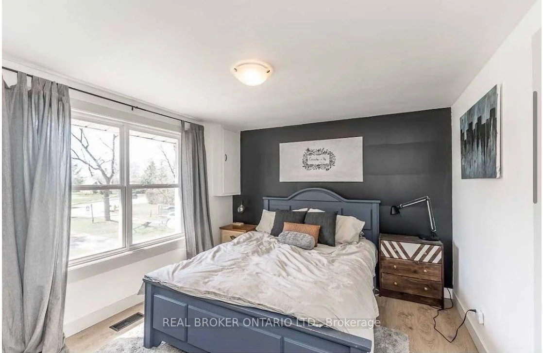 Photo 7 of Unit Upper, 23 Second Street, New Tecumseth, Beeton — HOMEH