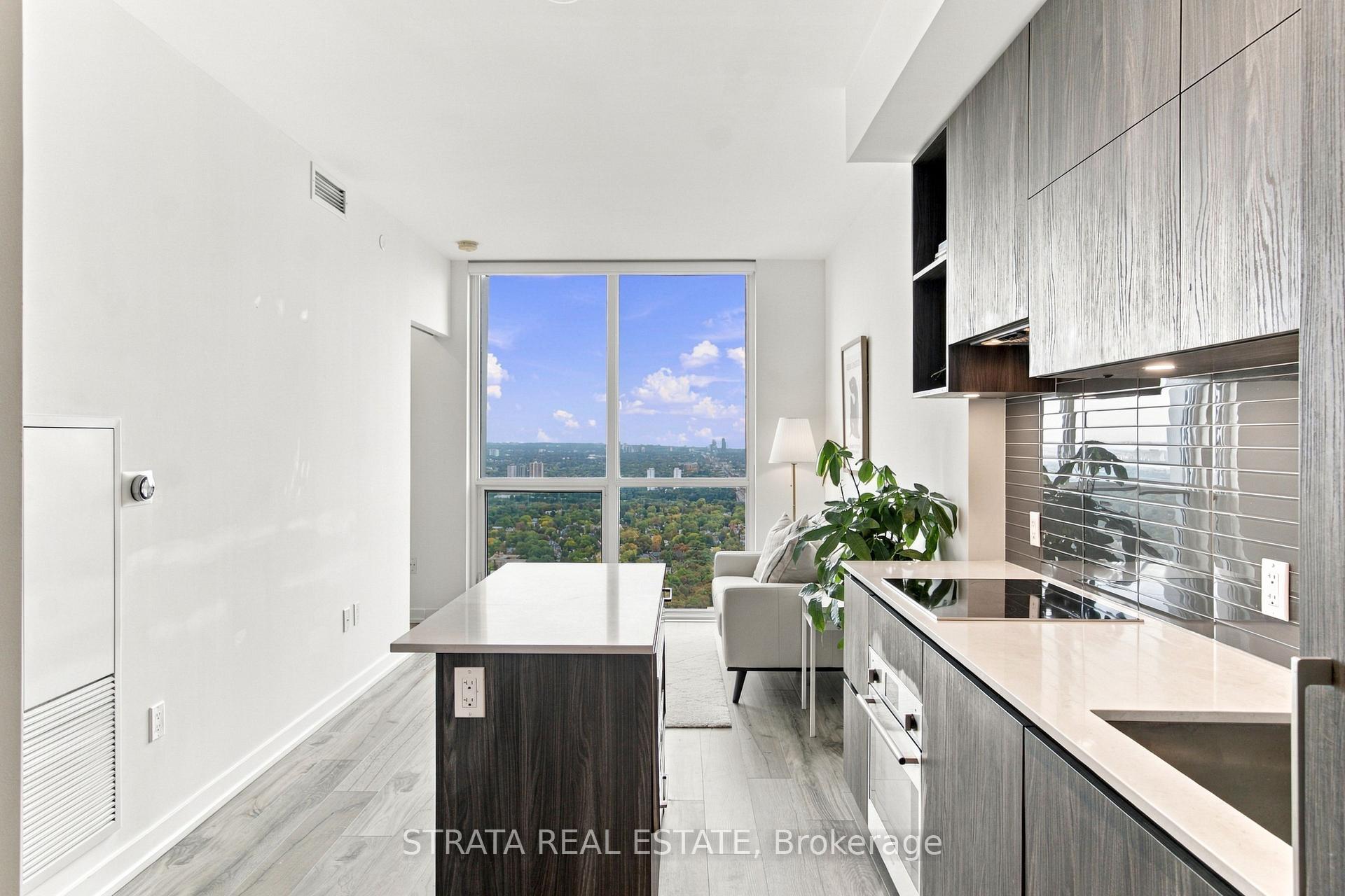 Photo of Unit 4610, 1 Yorkville Ave