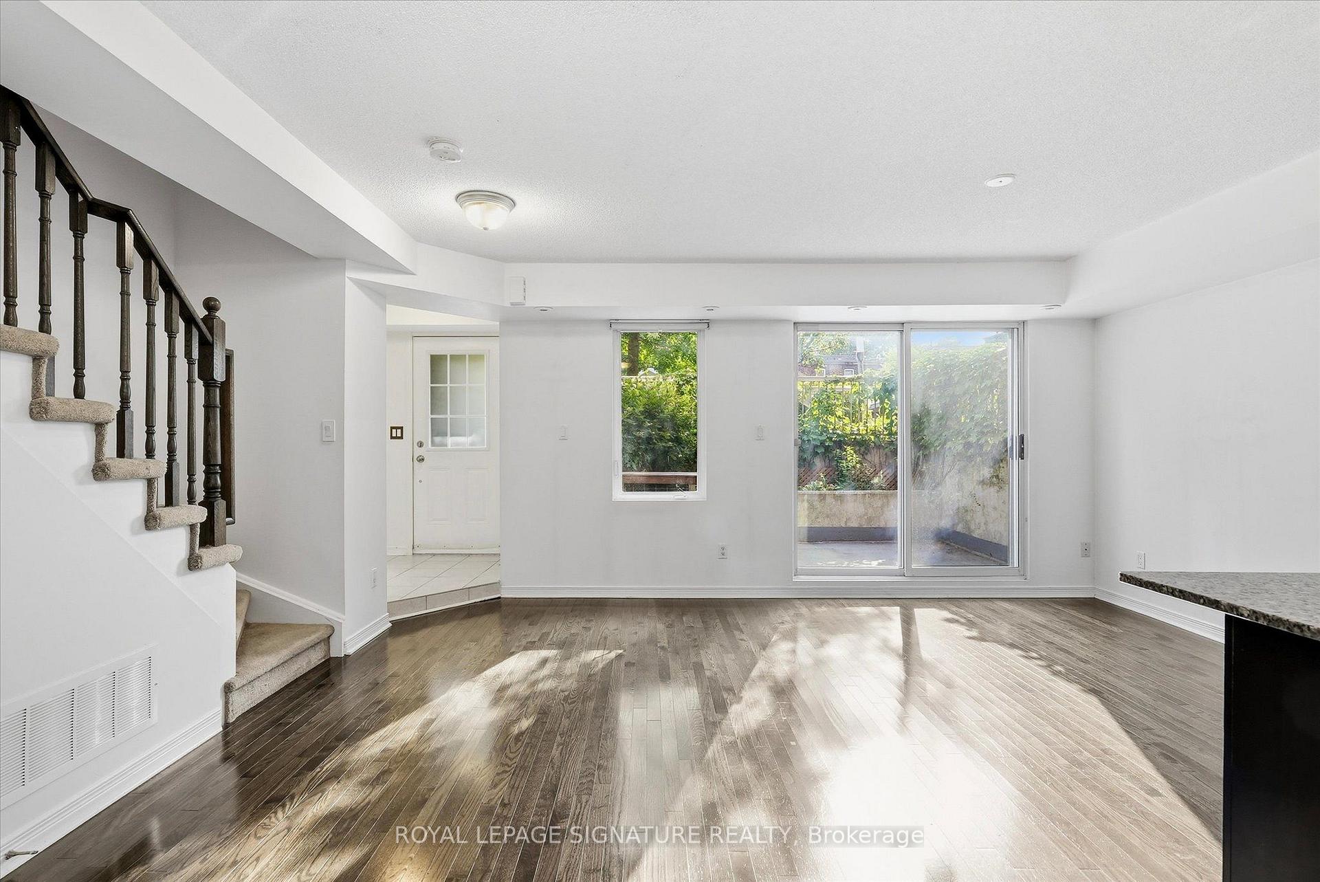 Photo 6 of Unit TH135, 5 Elsie Lane, Toronto, Dovercourt-Wallace Emerson-Junction — HOMEH