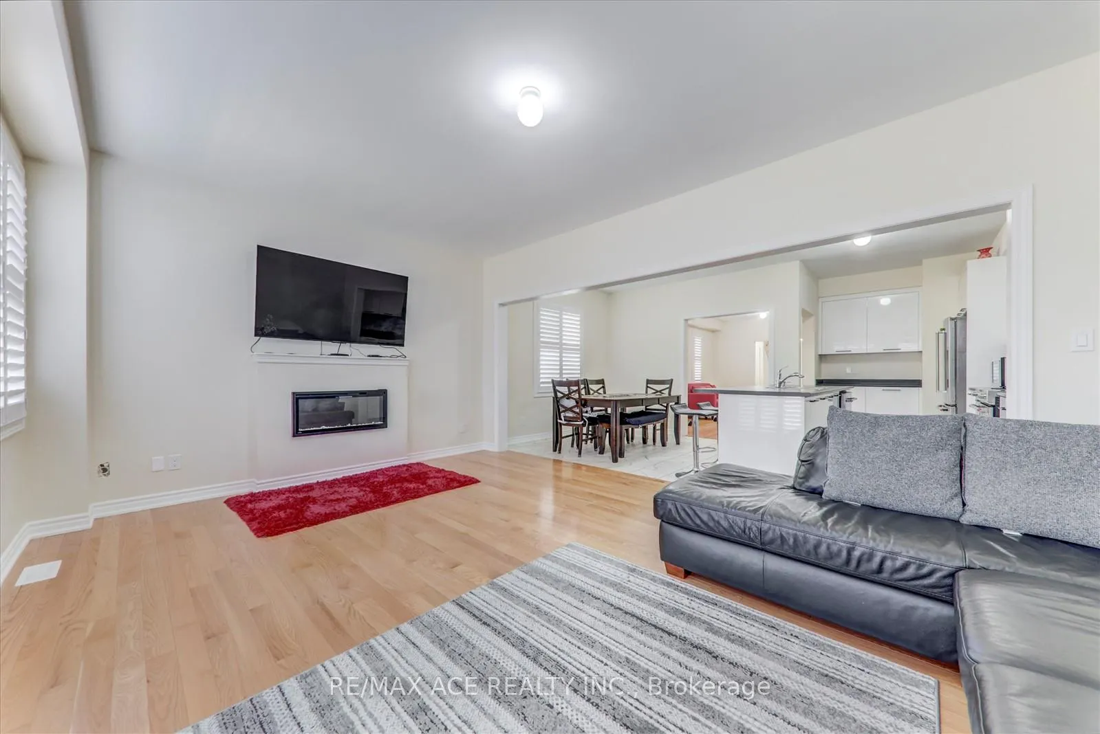 Photo 20 of 48 Closson Drive, Whitby, Rural Whitby — HOMEH