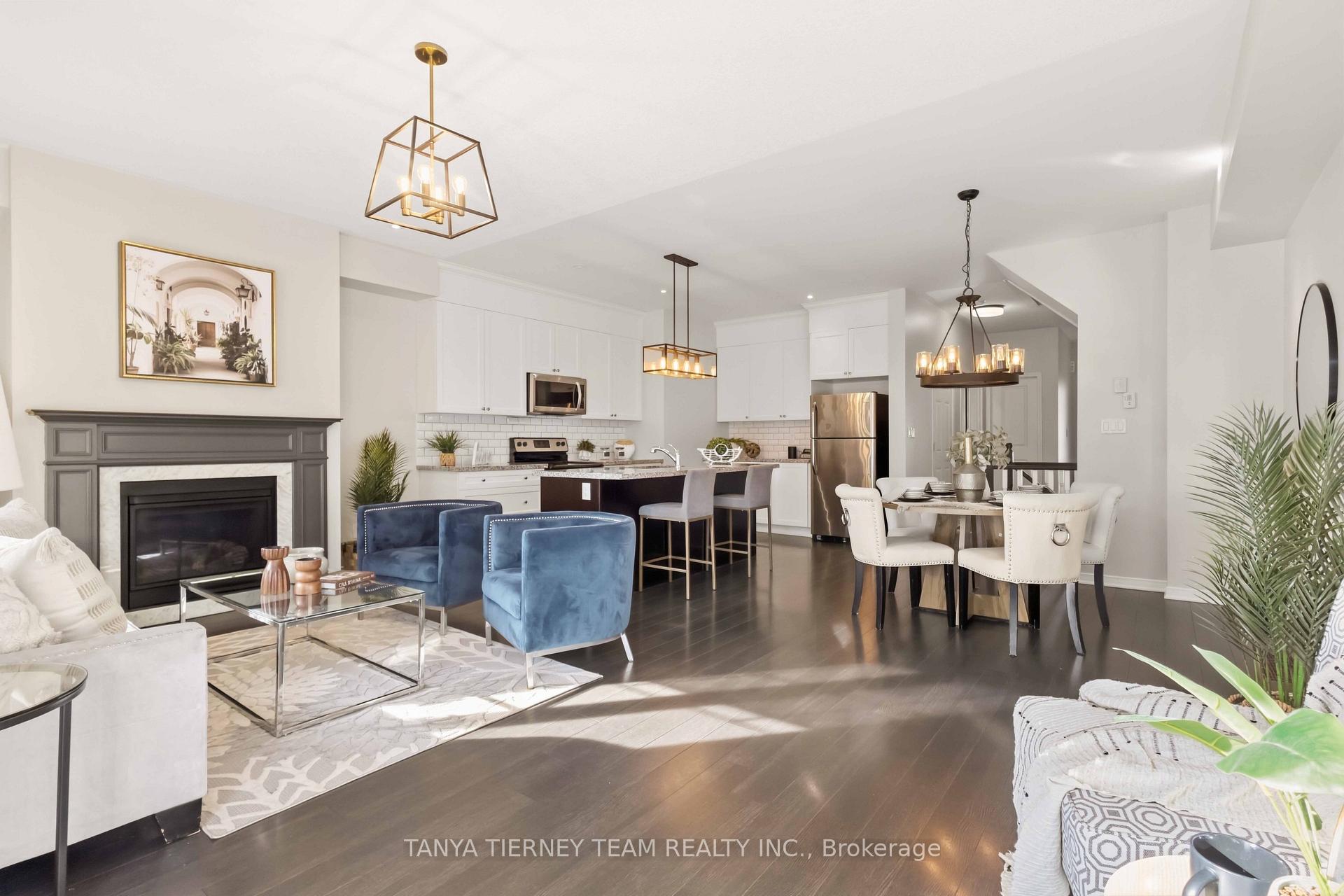 Photo 7 of 20 Lambdon Way, Whitby, Brooklin — HOMEH