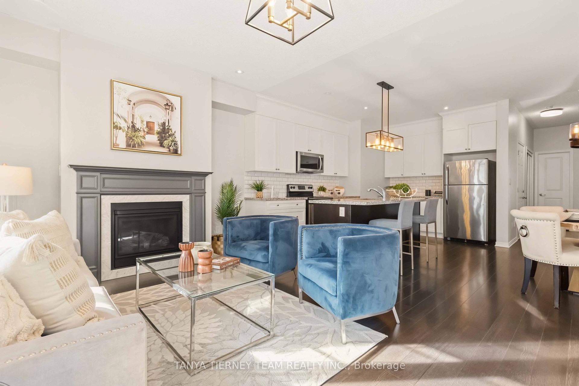 Photo 8 of 20 Lambdon Way, Whitby, Brooklin — HOMEH