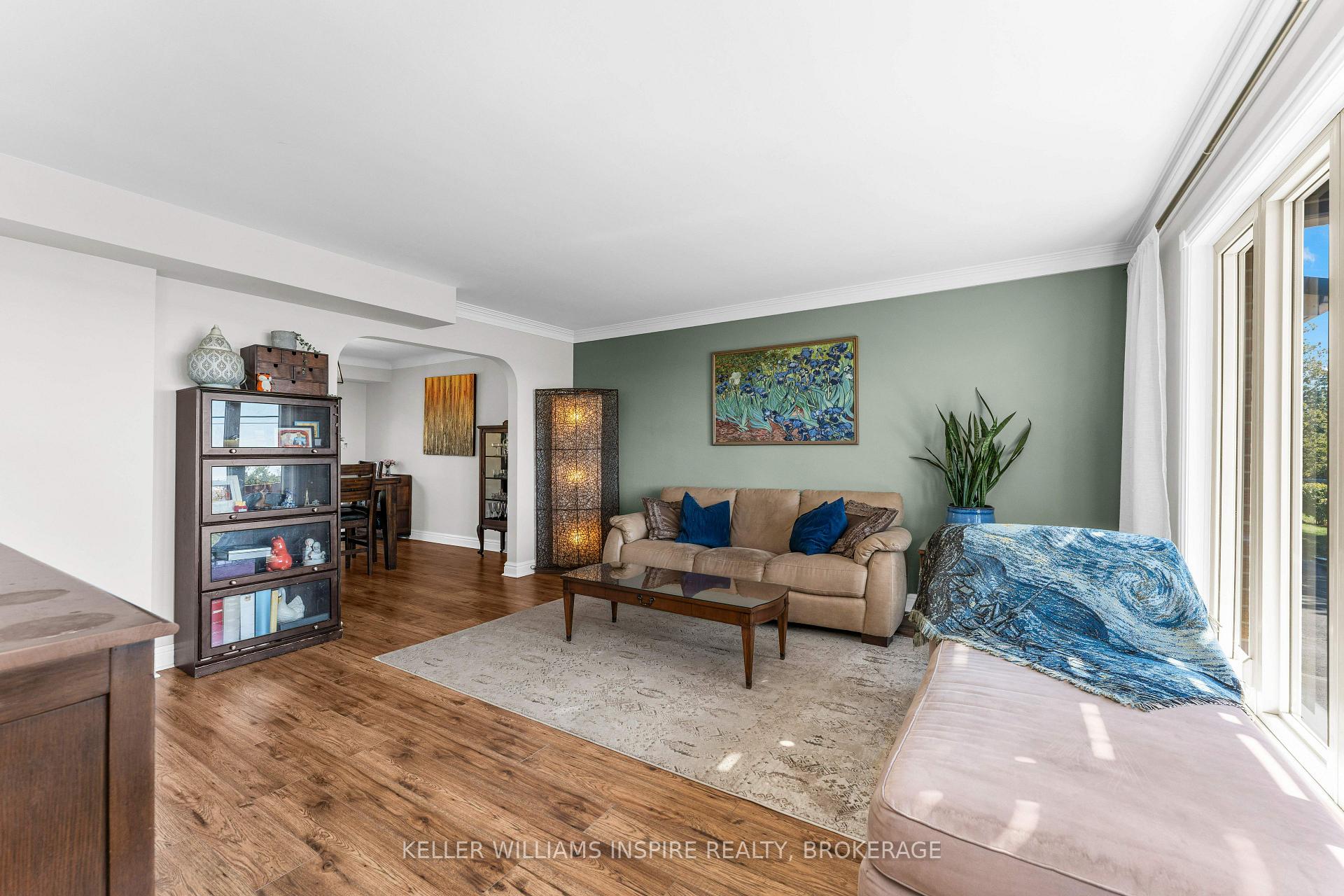Photo 9 of 4557 Bath Road, Loyalist, Amherstview — HOMEH