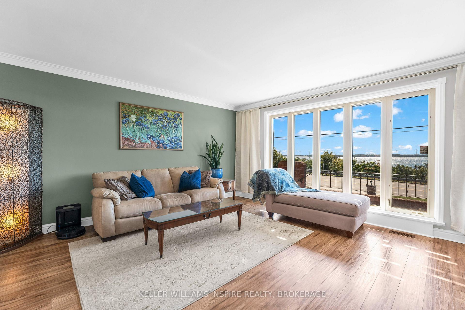 Photo 10 of 4557 Bath Road, Loyalist, Amherstview — HOMEH