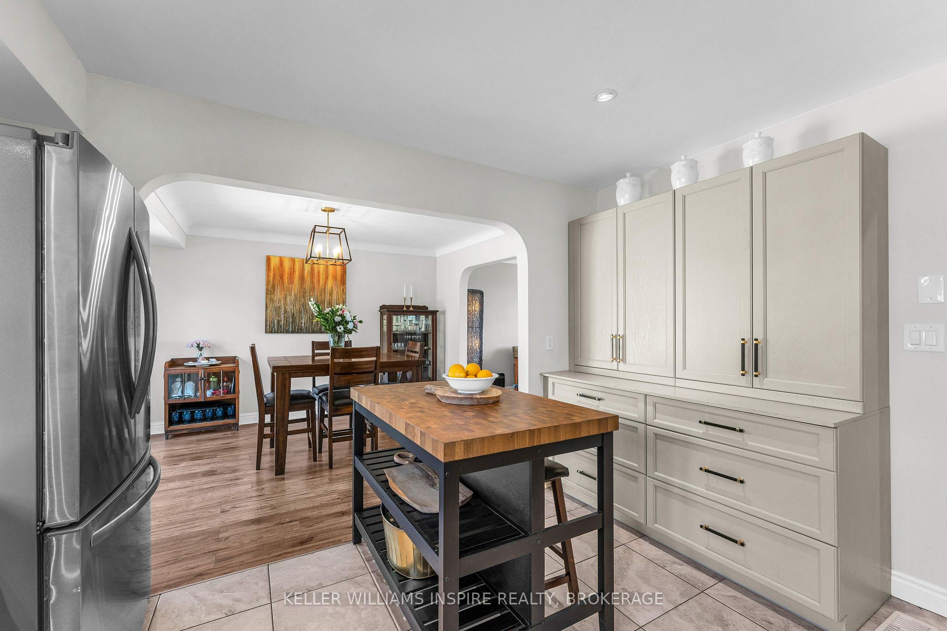 Photo 15 of 4557 Bath Road, Loyalist, Amherstview — HOMEH