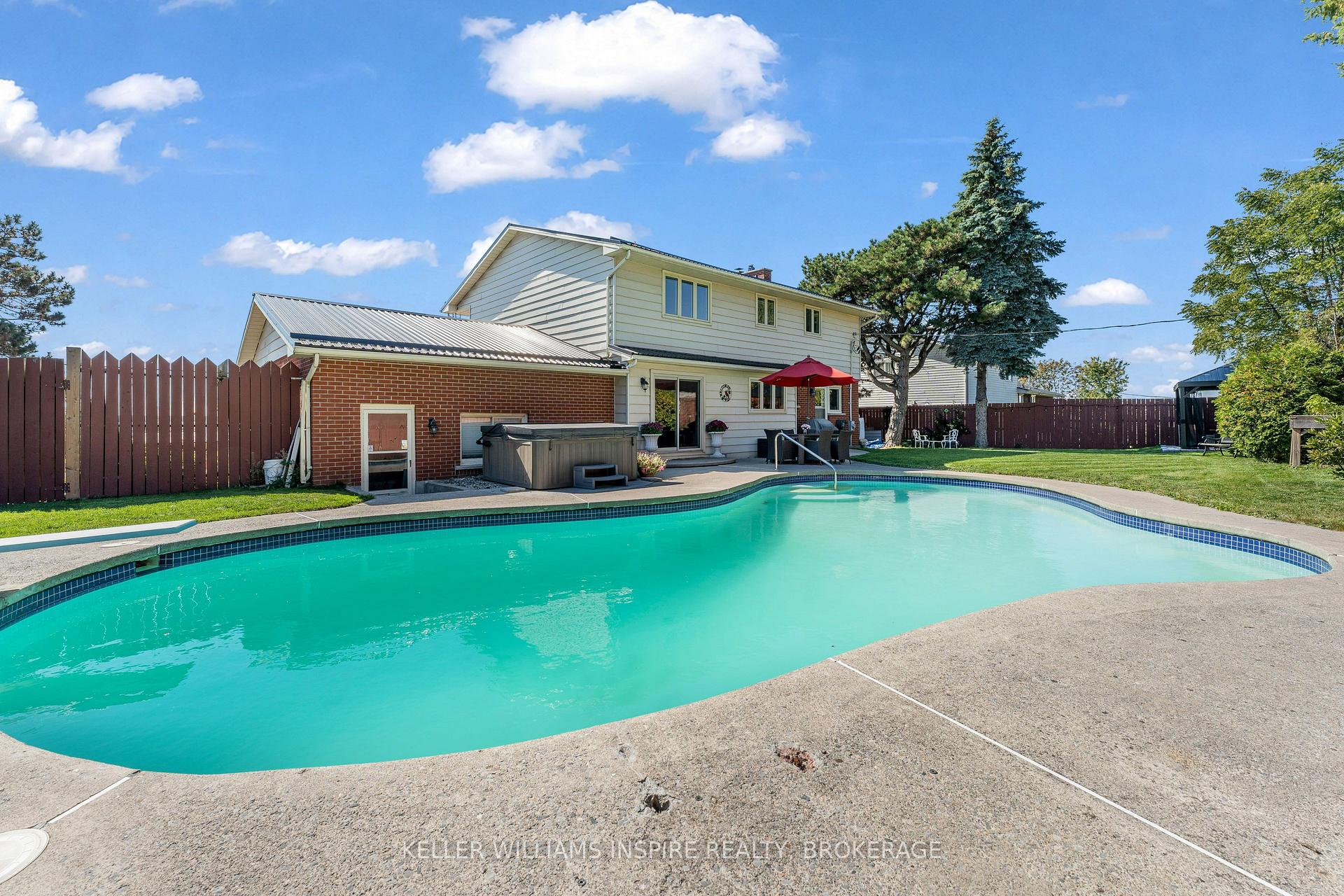 Photo 45 of 4557 Bath Road, Loyalist, Amherstview — HOMEH