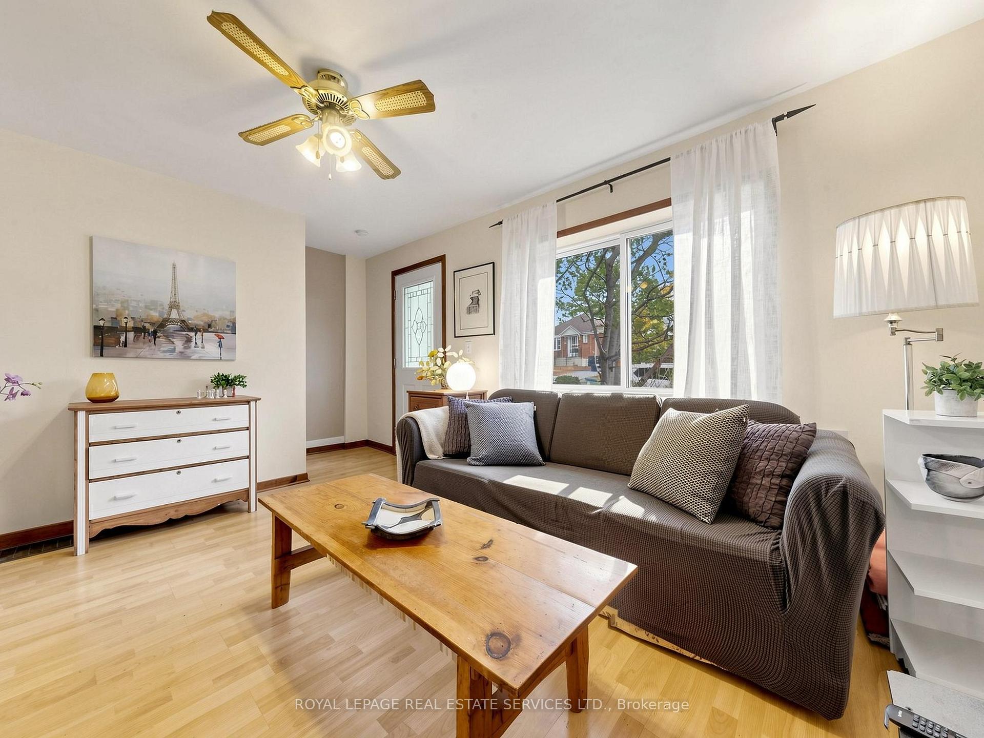 Photo 9 of 28 McIntosh Avenue, Etobicoke, Stonegate-Queensway — HOMEH