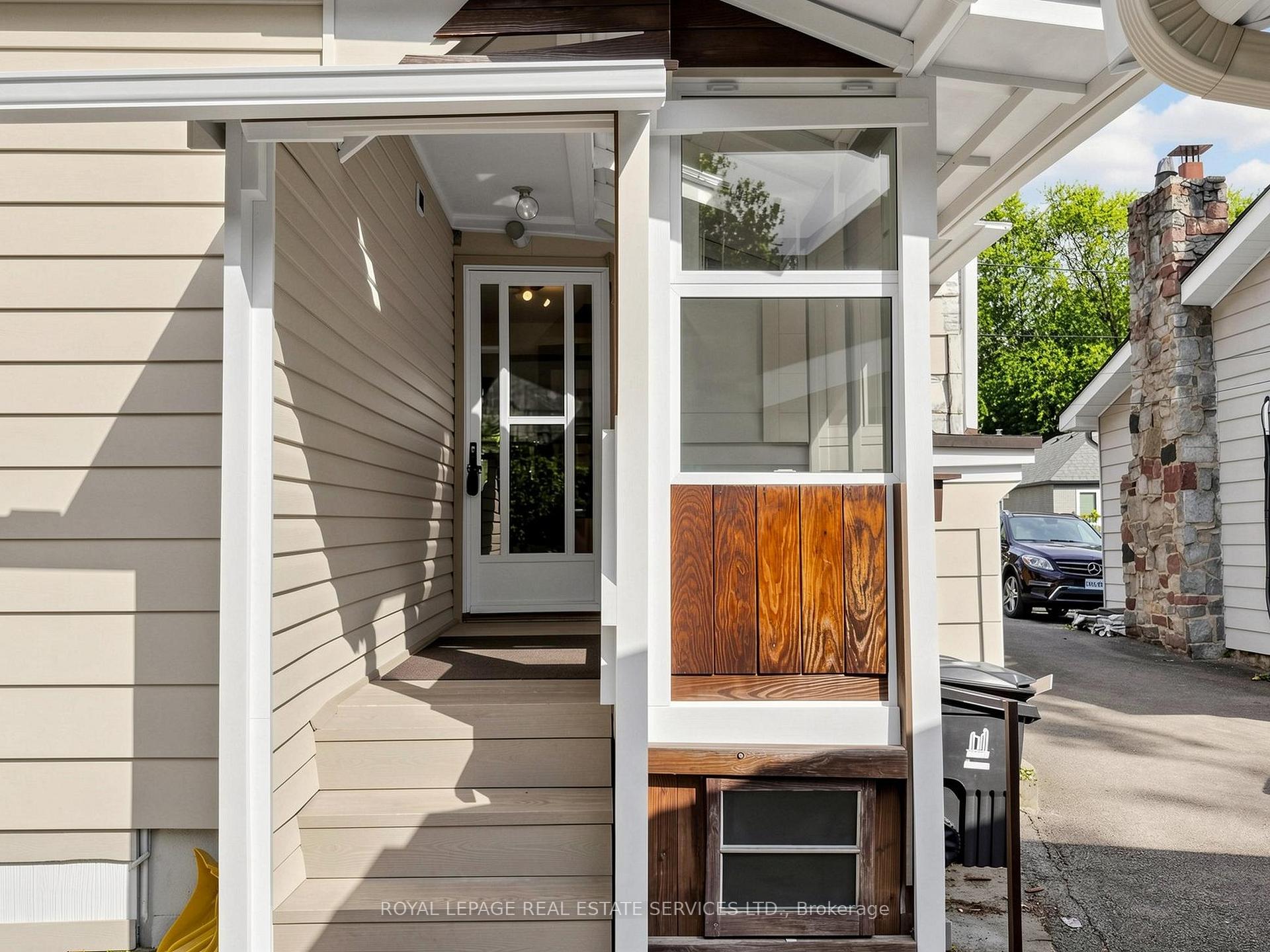 Photo 49 of 28 McIntosh Avenue, Etobicoke, Stonegate-Queensway — HOMEH