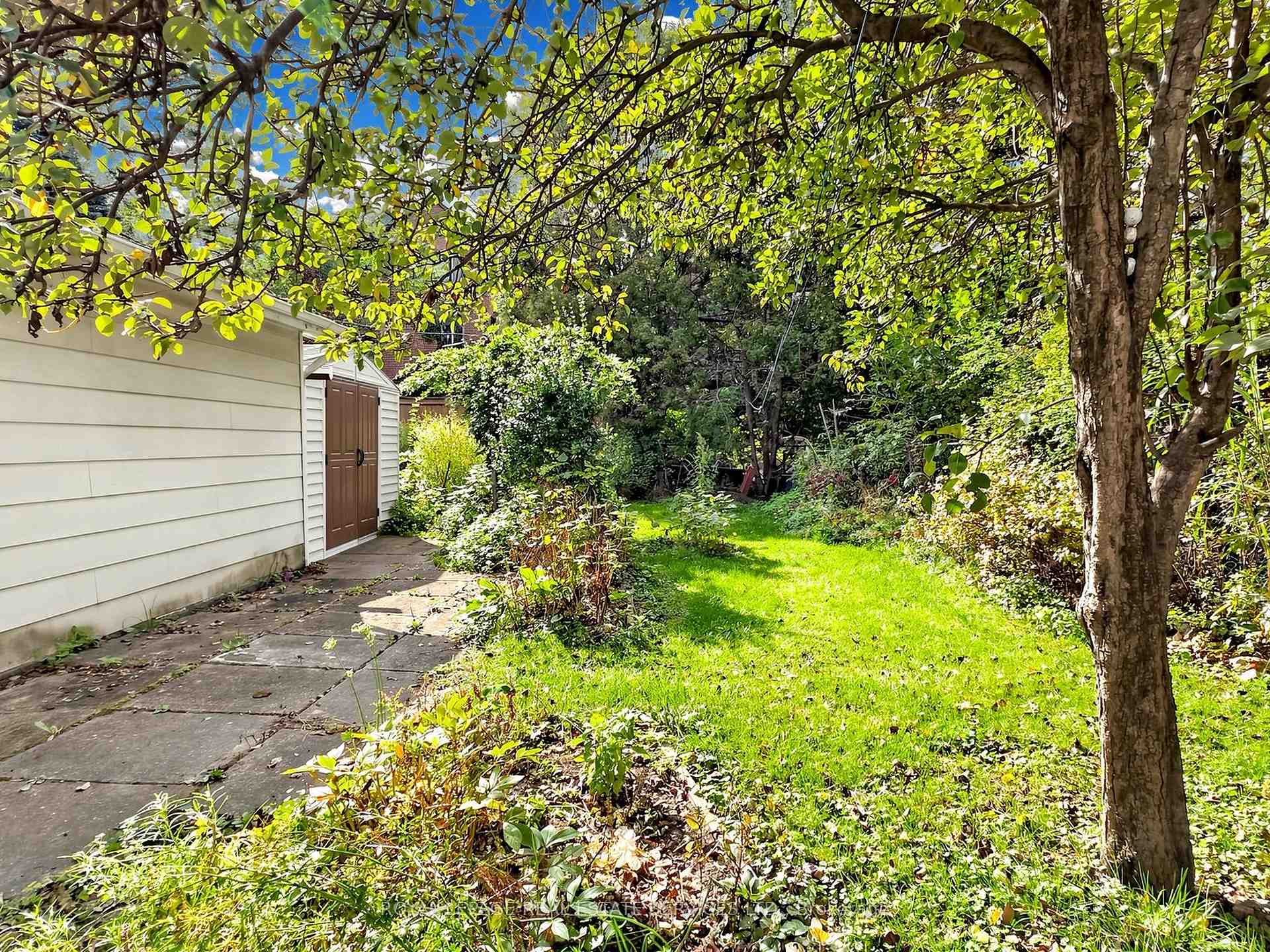 Photo 59 of 28 McIntosh Avenue, Etobicoke, Stonegate-Queensway — HOMEH