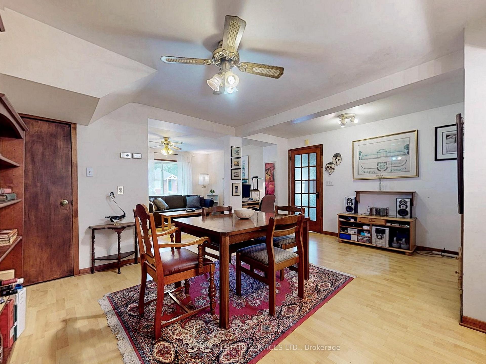 Photo 18 of 28 McIntosh Avenue, Etobicoke, Stonegate-Queensway — HOMEH