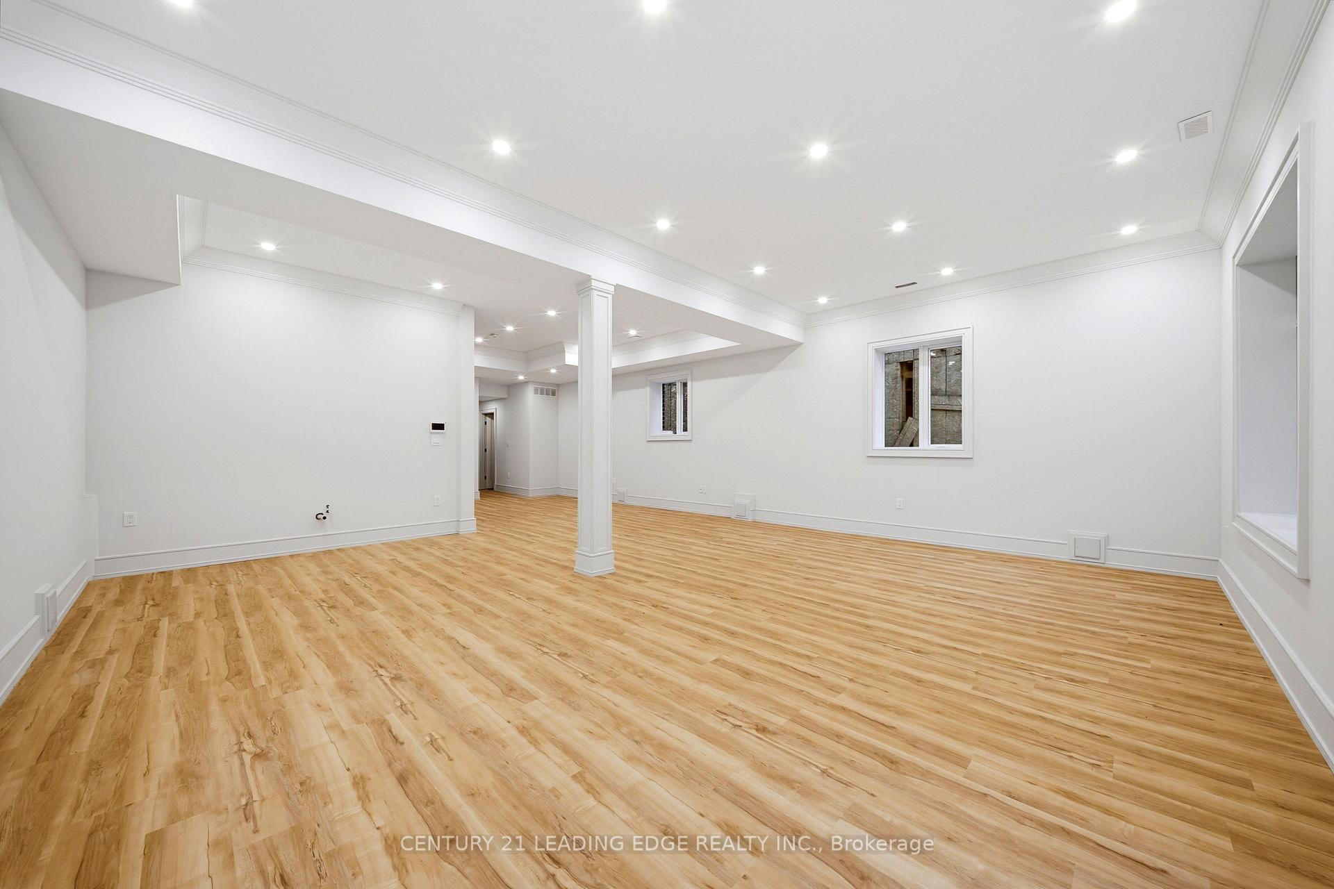 Photo 26 of 158 Hillcrest Drive, Whitby, Downtown Whitby — HOMEH