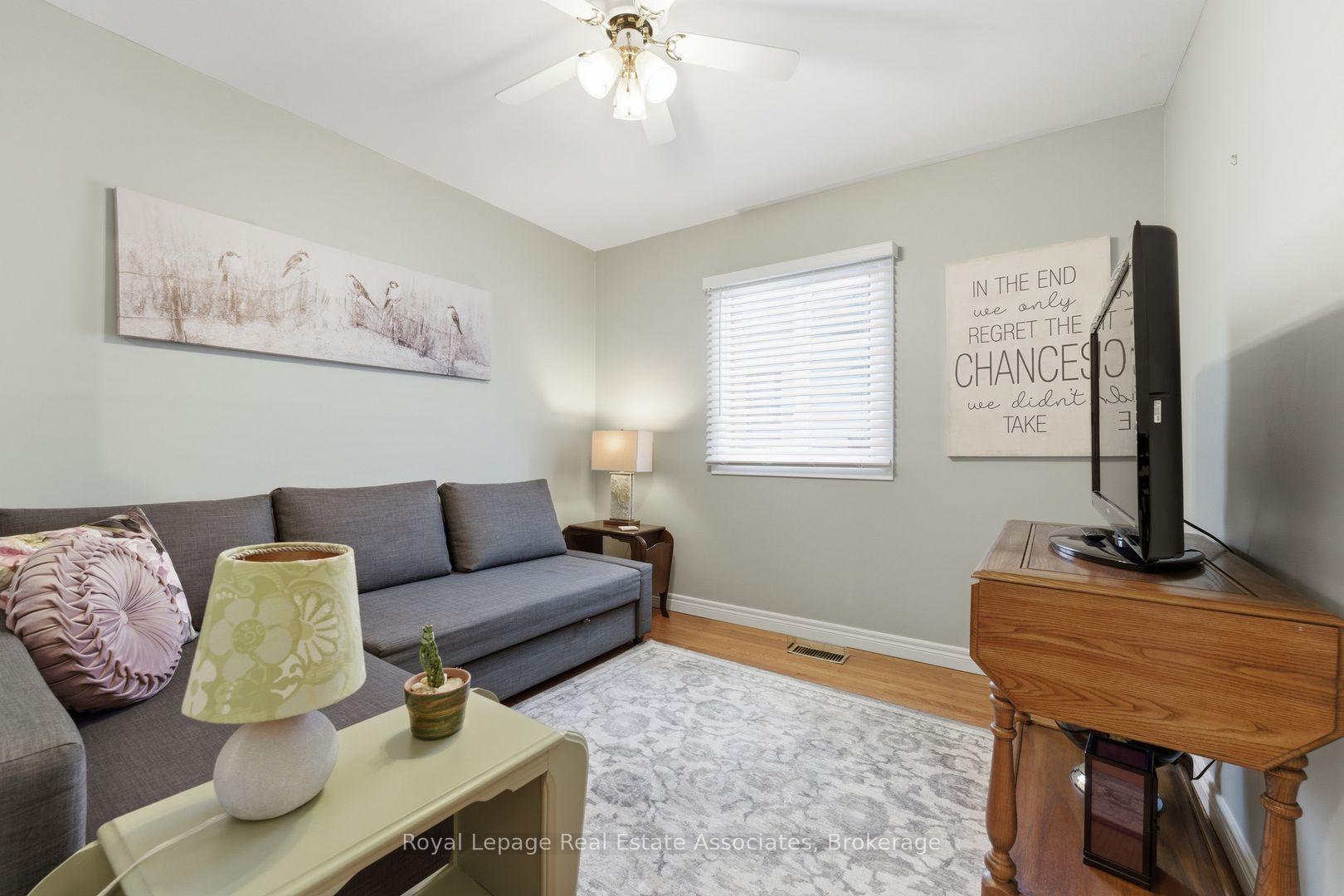 Photo 17 of 1069 Alexandra Avenue, Mississauga, Lakeview — HOMEH