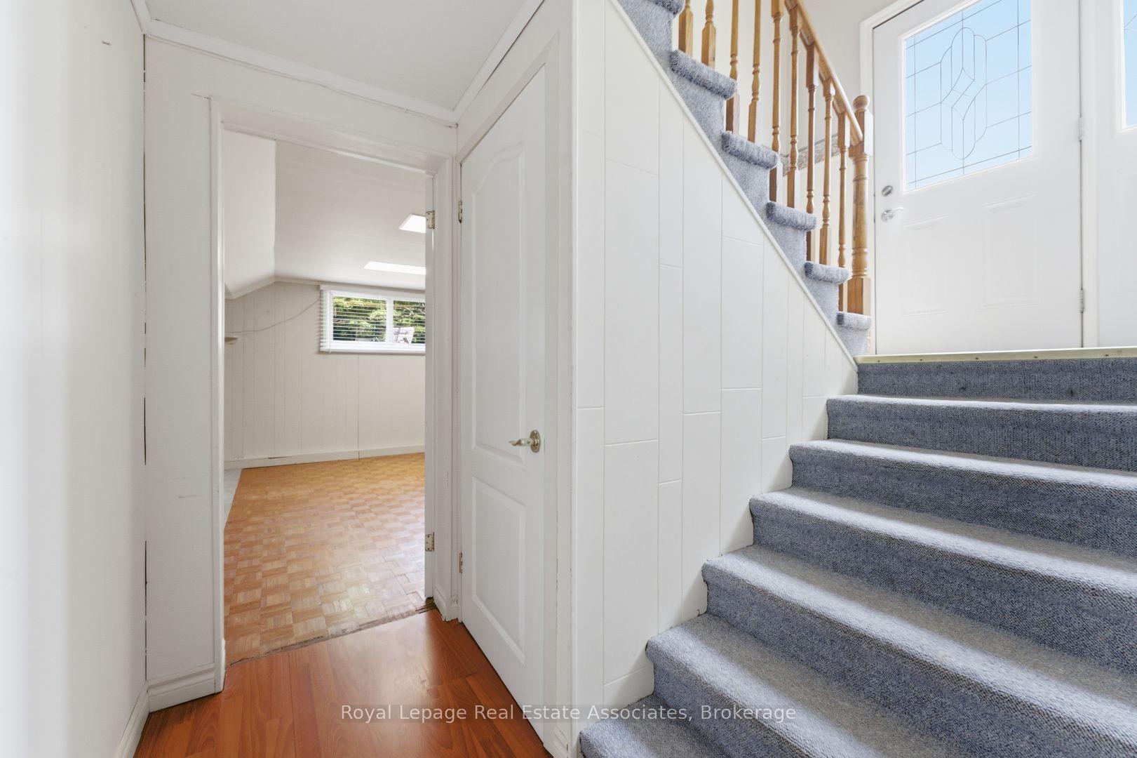 Photo 20 of 1069 Alexandra Avenue, Mississauga, Lakeview — HOMEH