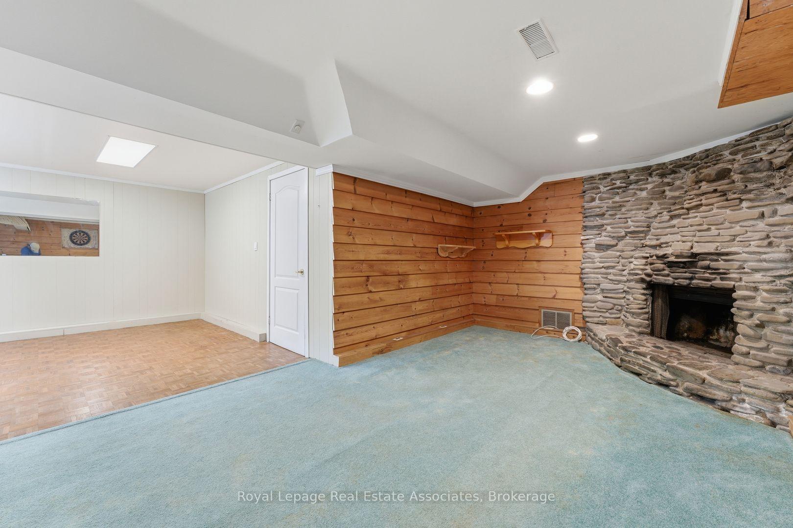 Photo 22 of 1069 Alexandra Avenue, Mississauga, Lakeview — HOMEH