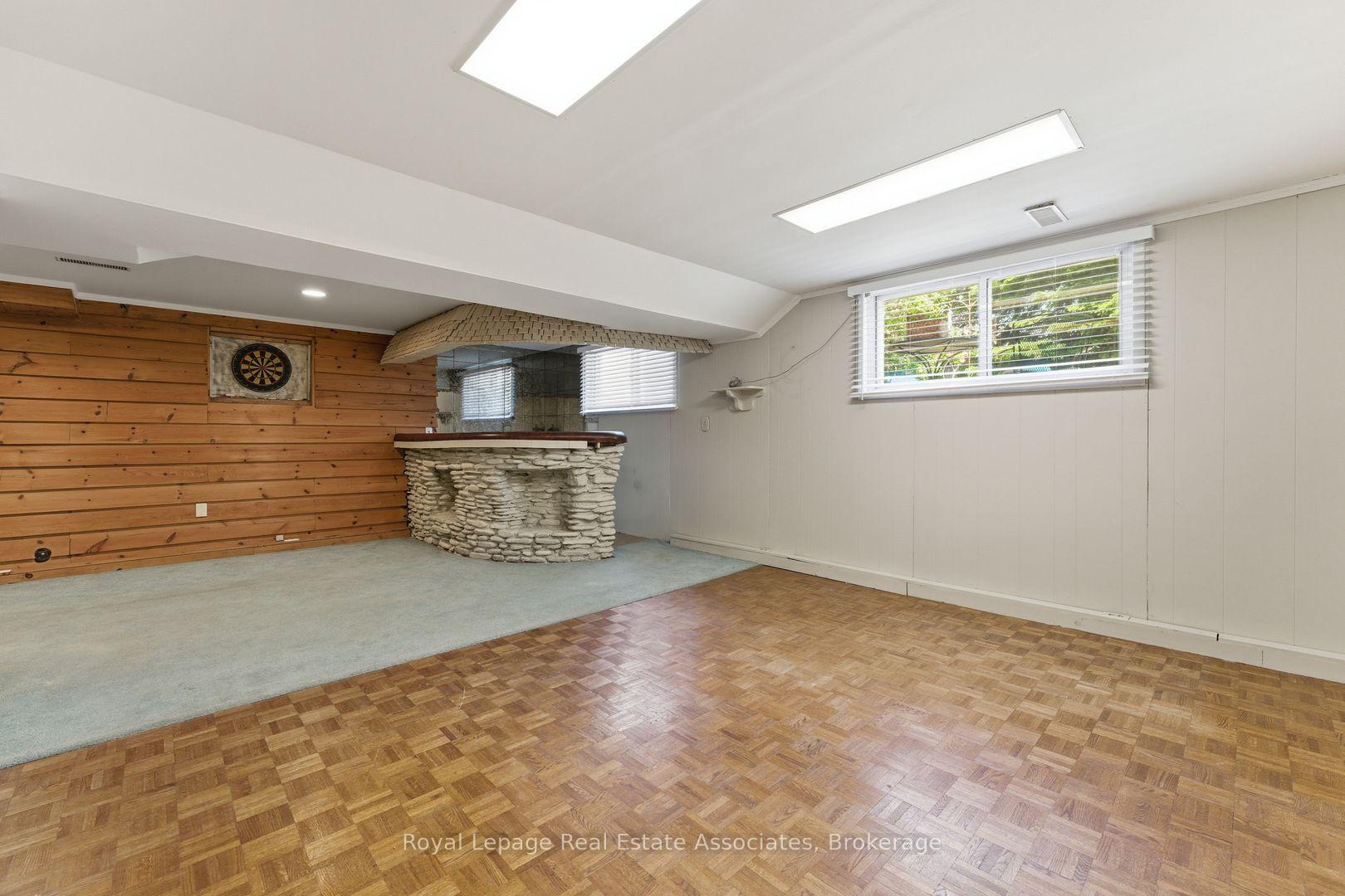Photo 25 of 1069 Alexandra Avenue, Mississauga, Lakeview — HOMEH
