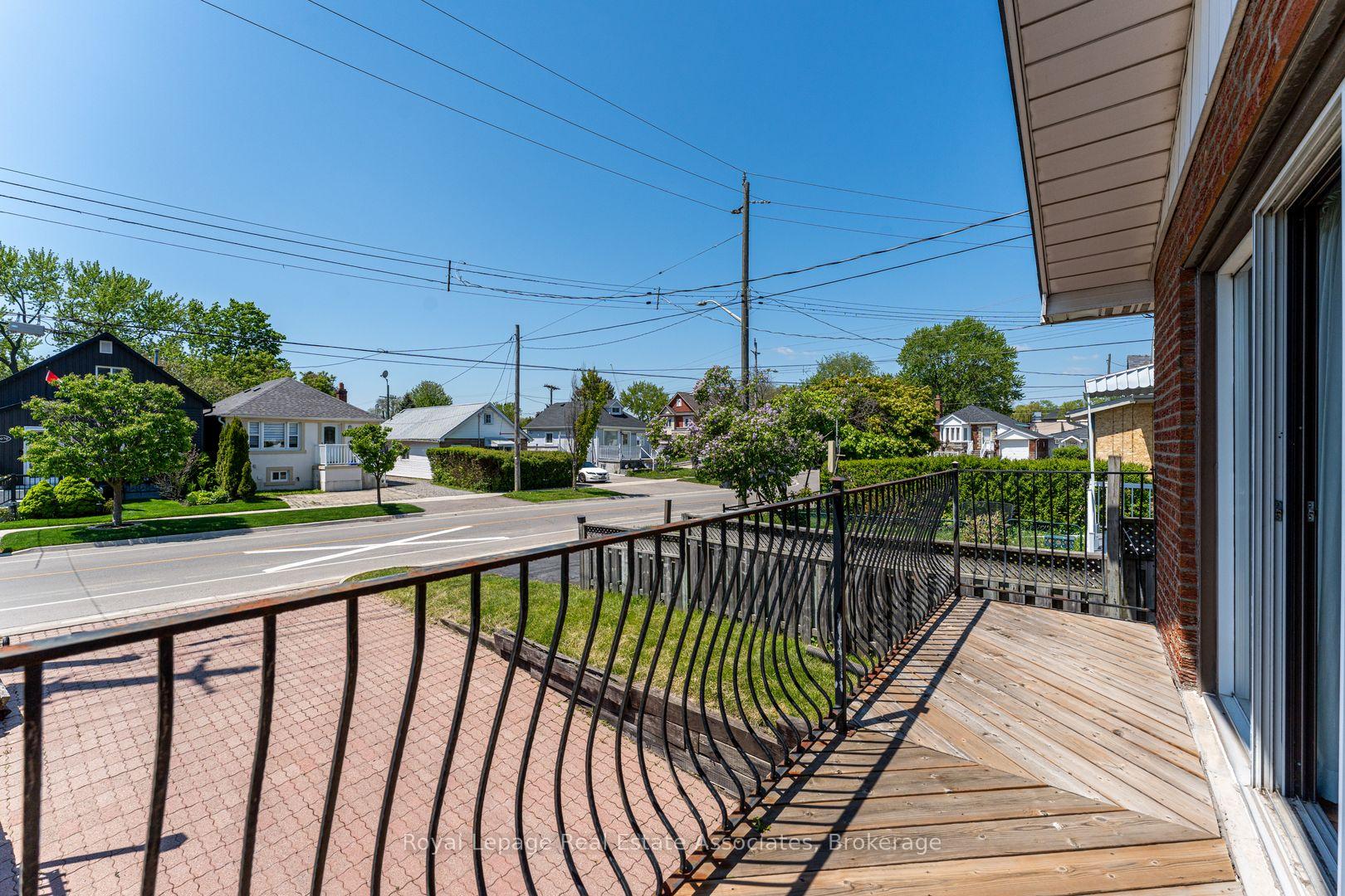 Photo 31 of 1069 Alexandra Avenue, Mississauga, Lakeview — HOMEH
