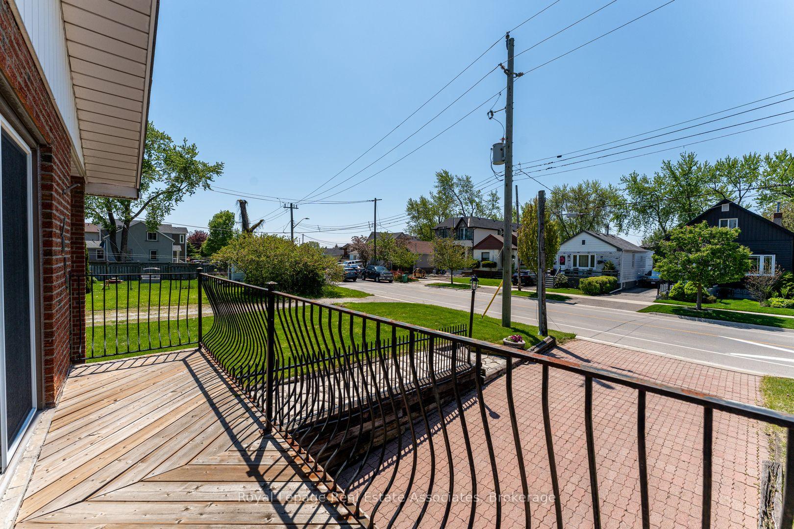 Photo 32 of 1069 Alexandra Avenue, Mississauga, Lakeview — HOMEH