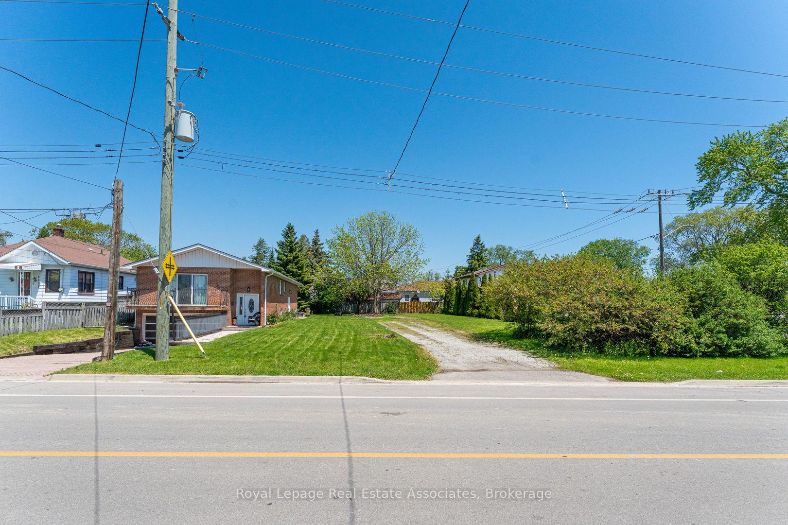Photo 40 of 1069 Alexandra Avenue, Mississauga, Lakeview — HOMEH