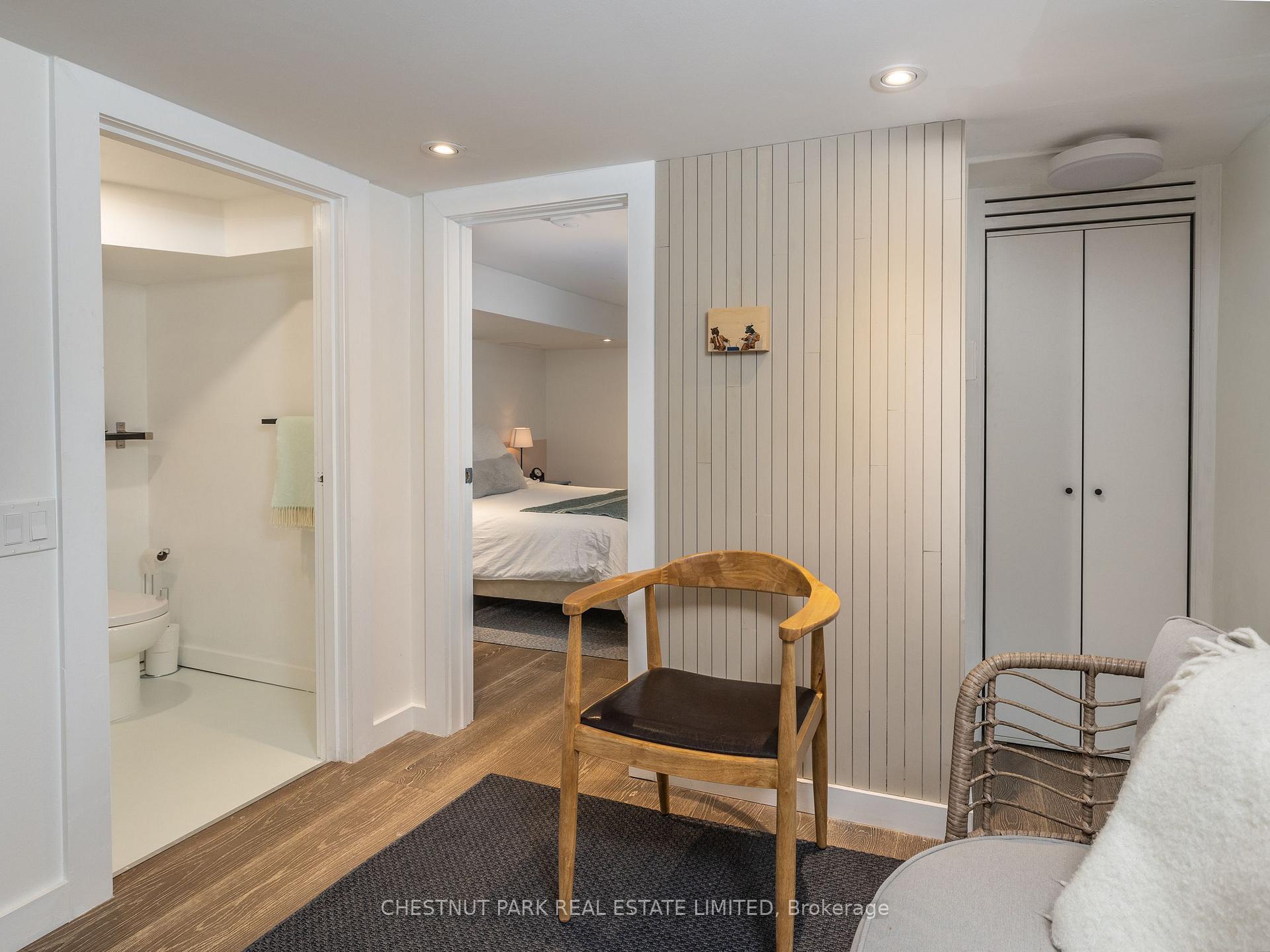 Photo 5 of 1654 Gerrard Street E, Toronto, Woodbine Corridor — HOMEH