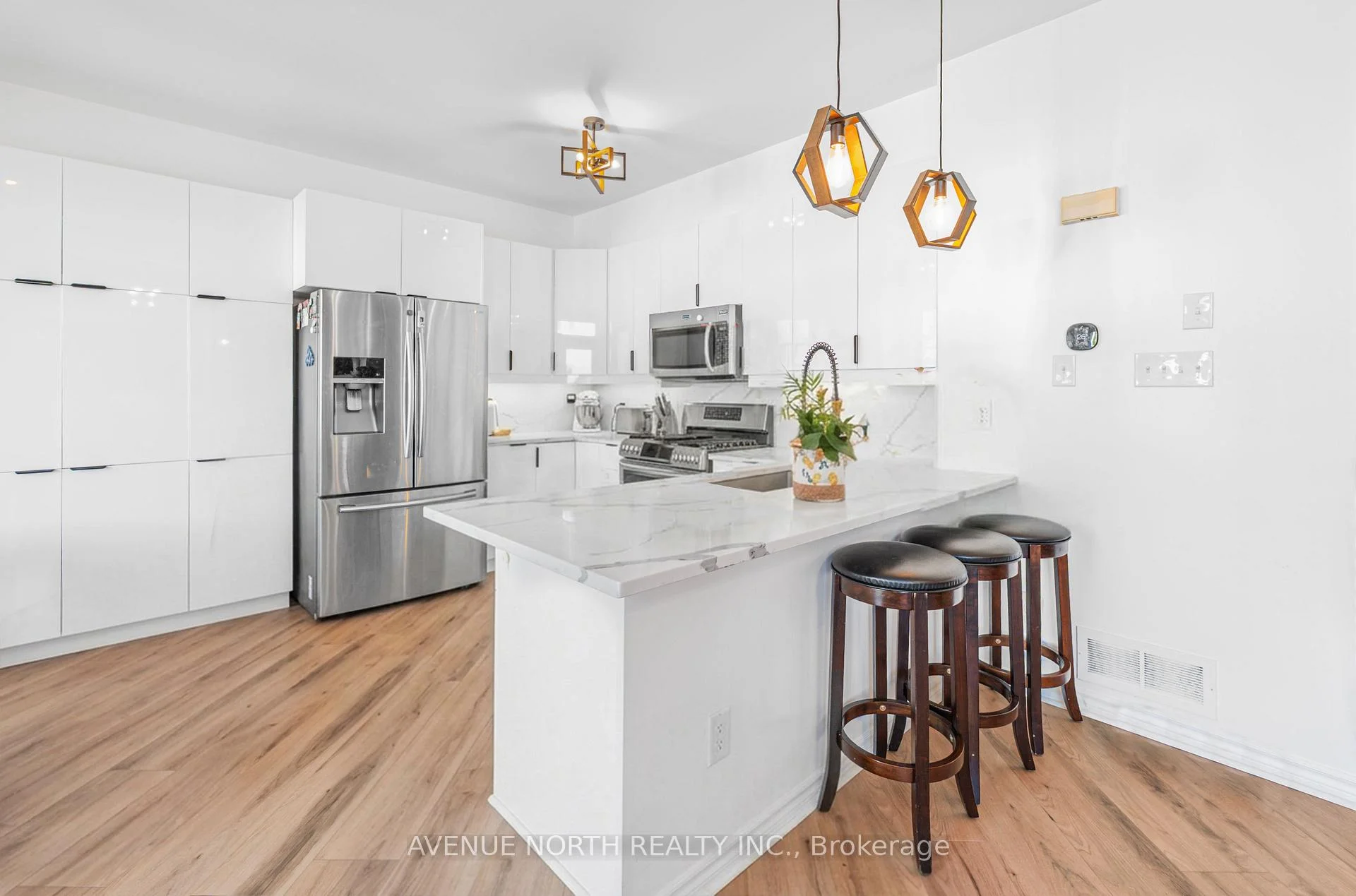 Photo 13 of 2607 Fallingwater Circle, Ottawa, Barrhaven - Half Moon Bay — HOMEH