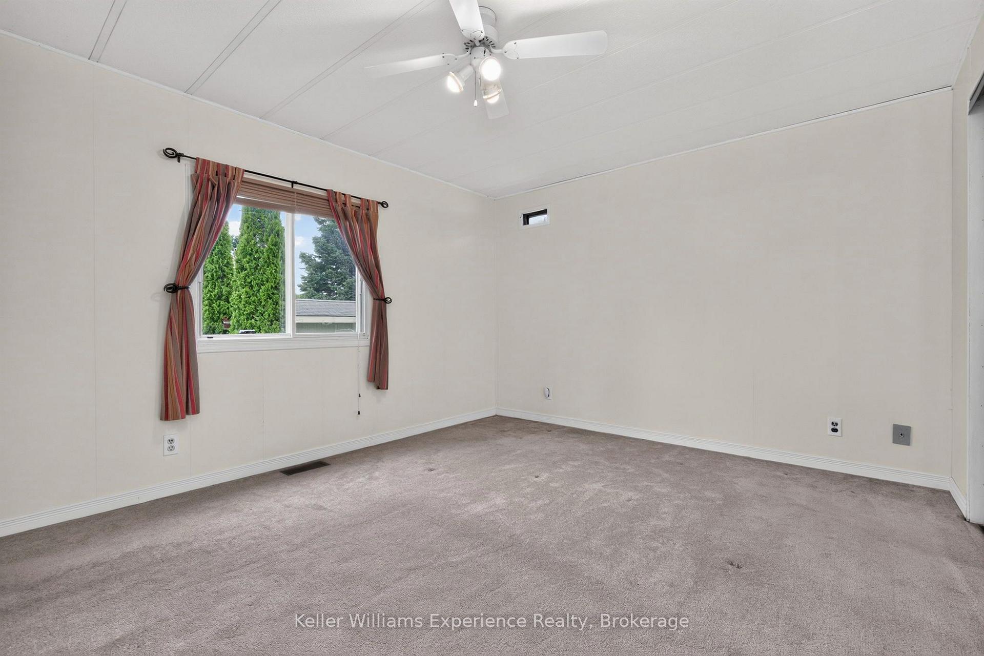 Photo 19 of 45 Northland Drive, Midland — HOMEH