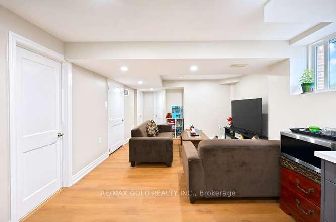 Photo 44 of 57 Havelock Drive, Brampton, Fletcher's Creek South — HOMEH