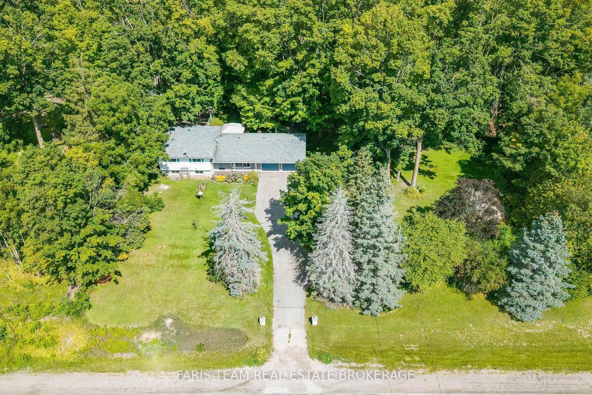 Photo 2 of 3114 Innisfil Beach Road, Innisfil, Rural Innisfil — HOMEH