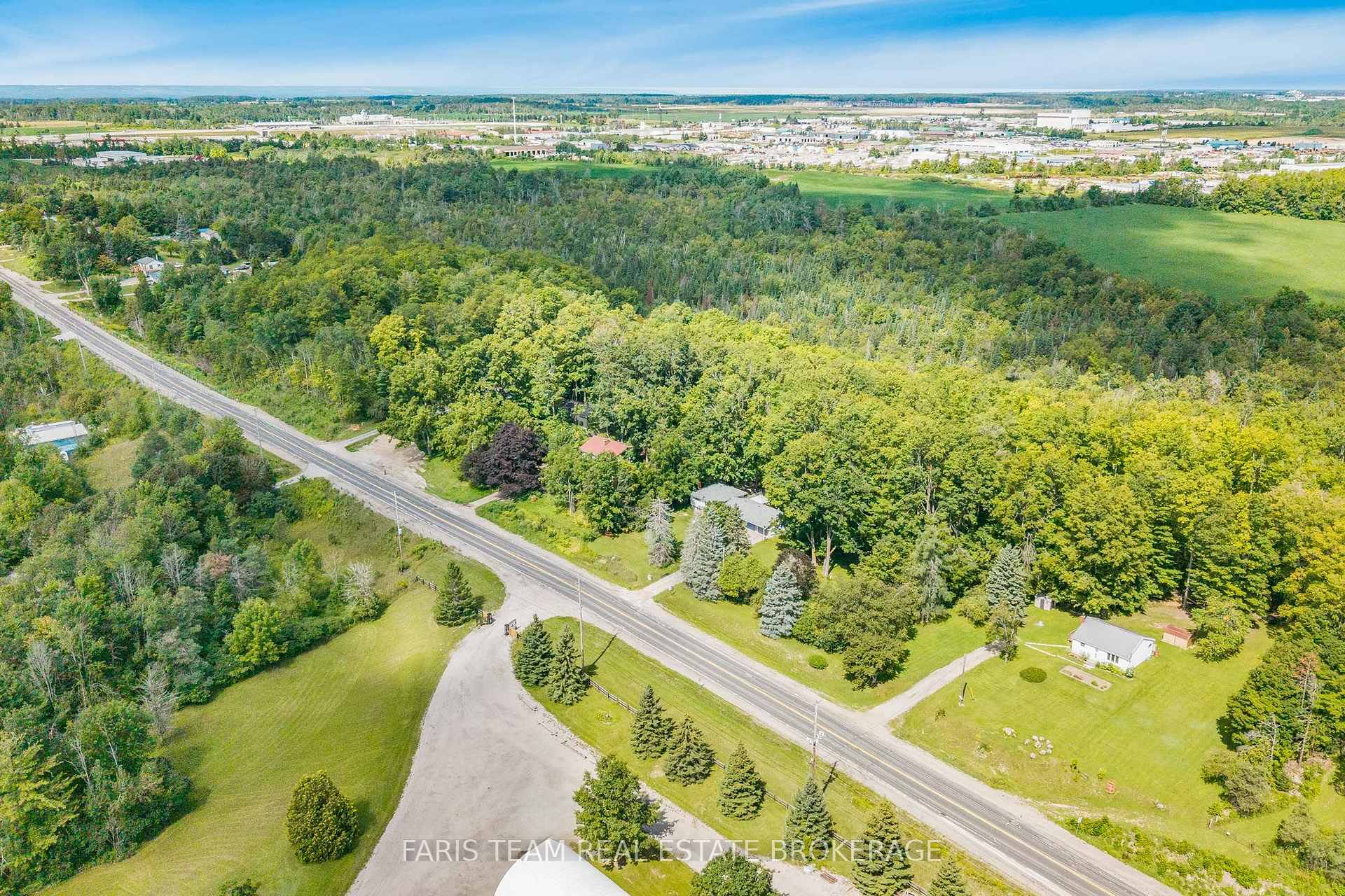 Photo 36 of 3114 Innisfil Beach Road, Innisfil, Rural Innisfil — HOMEH