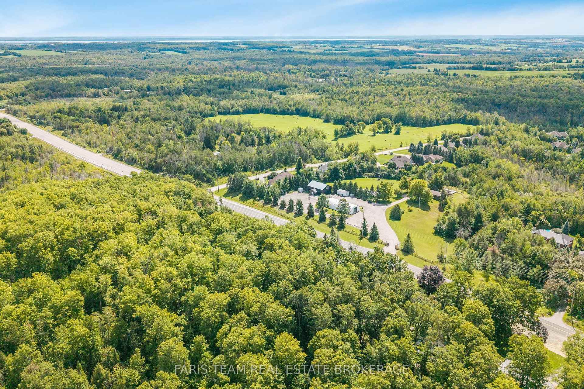 Photo 37 of 3114 Innisfil Beach Road, Innisfil, Rural Innisfil — HOMEH