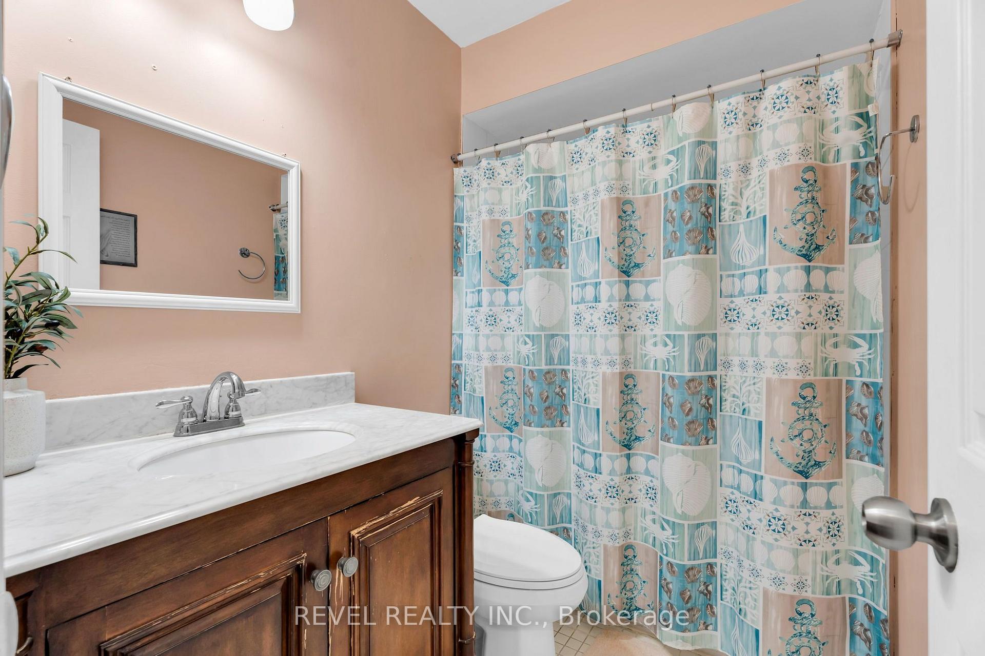 Photo 12 of 302 Shelburne Place, Shelburne — HOMEH