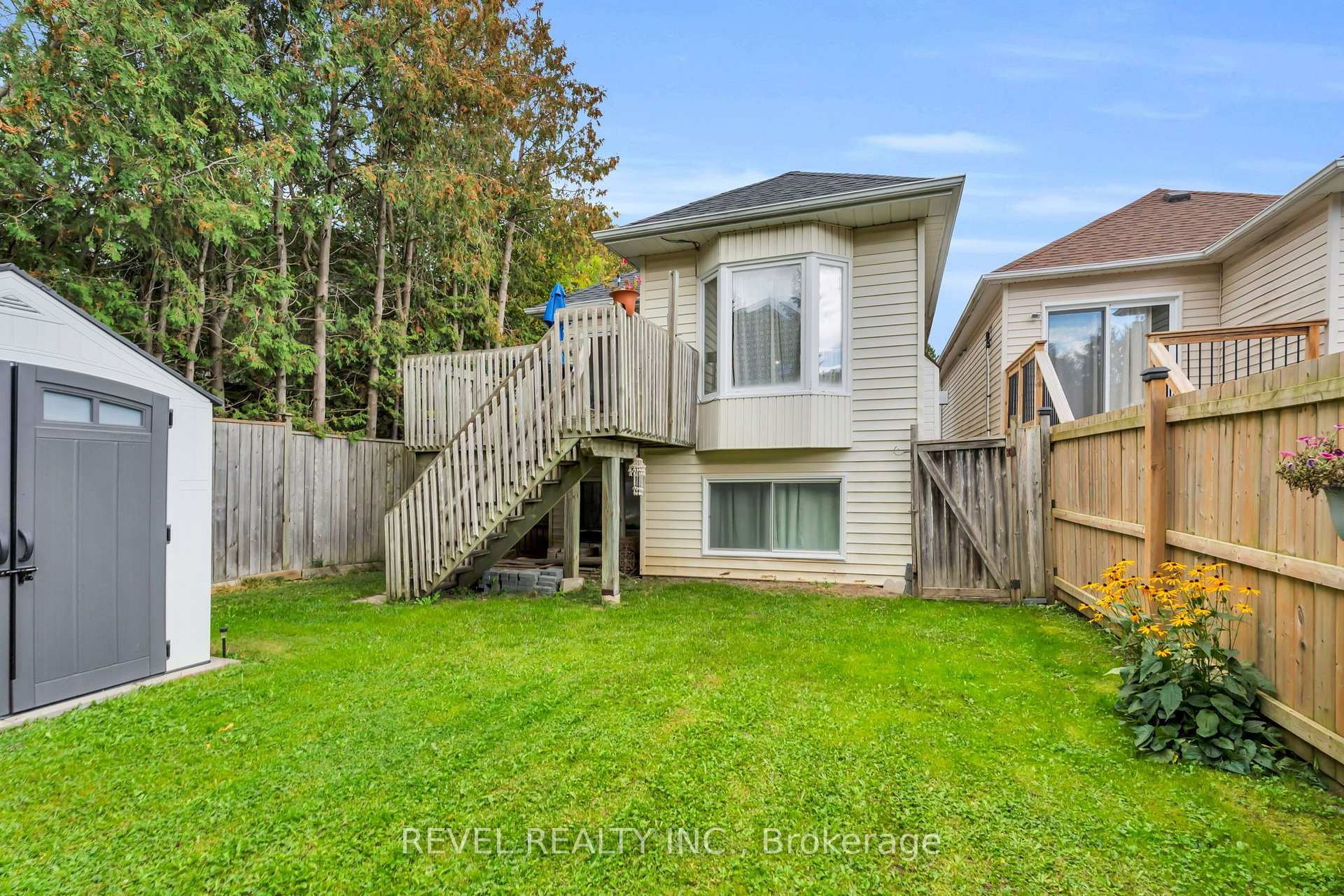 Photo 22 of 302 Shelburne Place, Shelburne — HOMEH