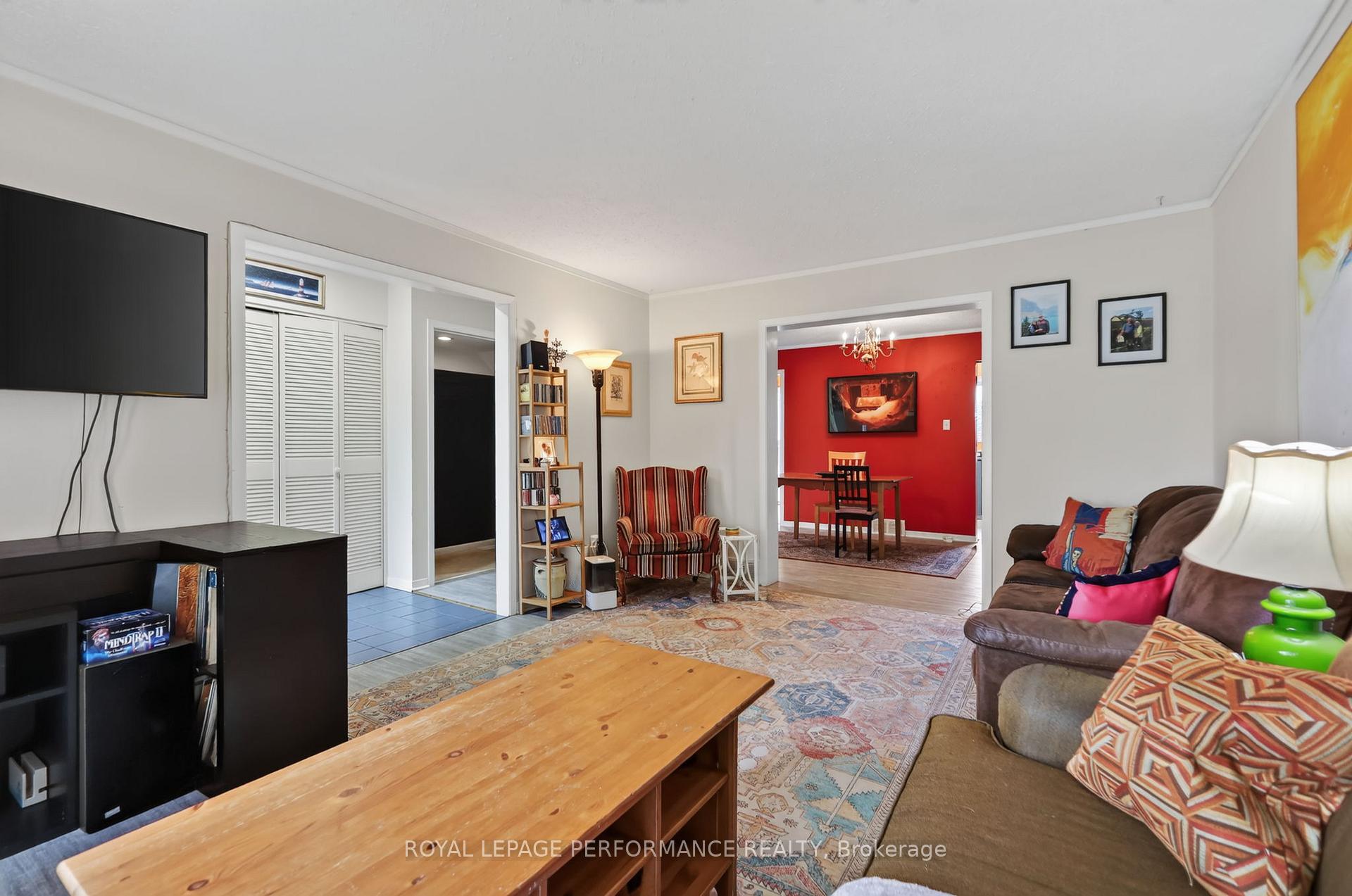 Photo 2 of Unit 183, 2111 Montreal Road, Ottawa, Beaconwood — HOMEH