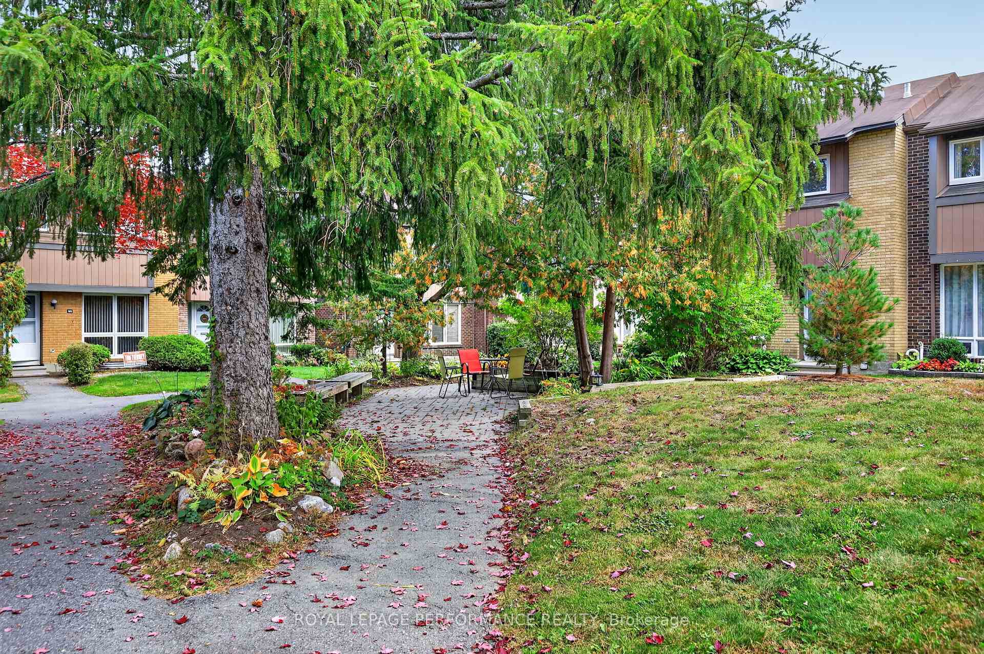 Photo 21 of Unit 183, 2111 Montreal Road, Ottawa, Beaconwood — HOMEH