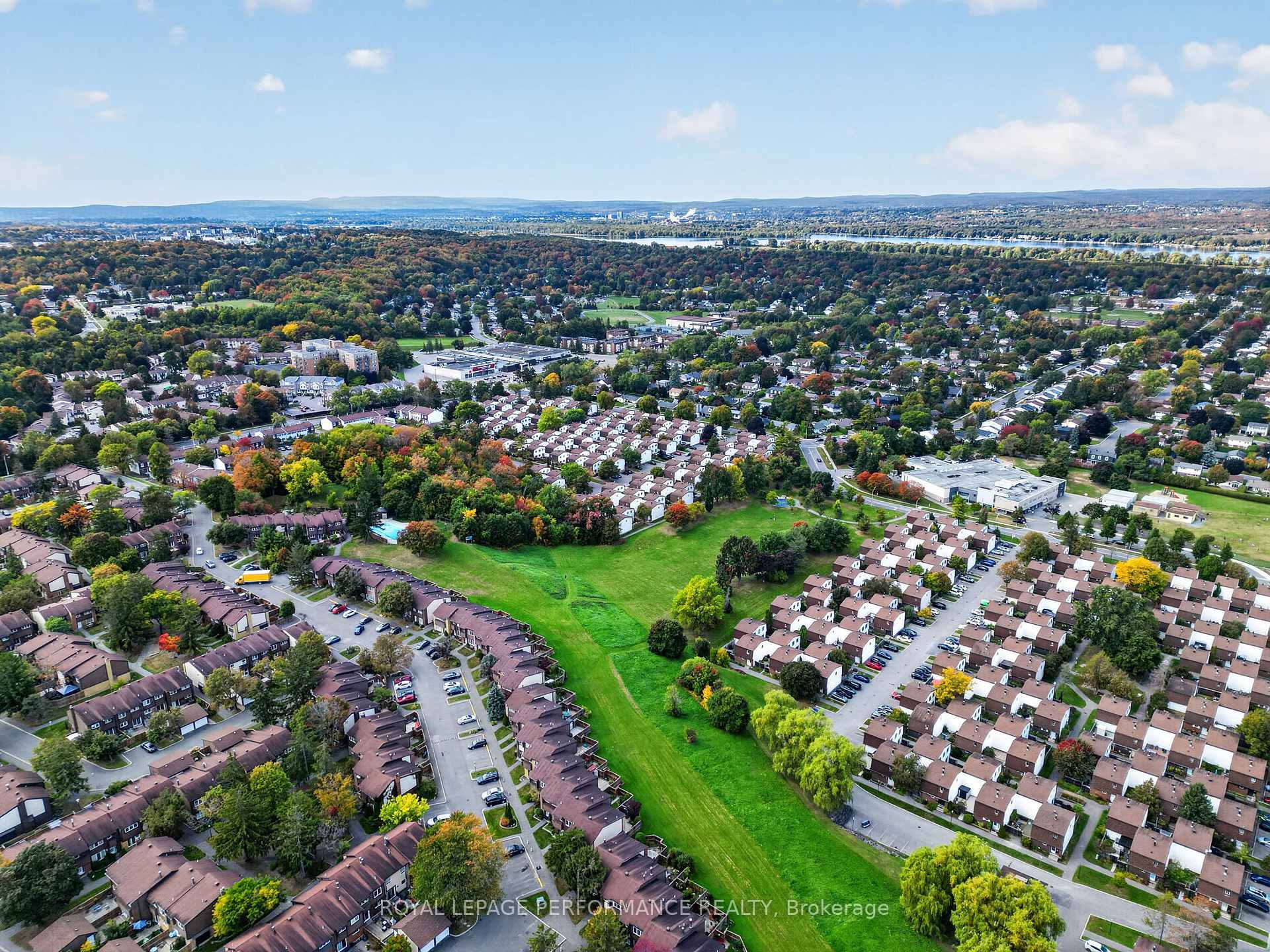 Photo 25 of Unit 183, 2111 Montreal Road, Ottawa, Beaconwood — HOMEH