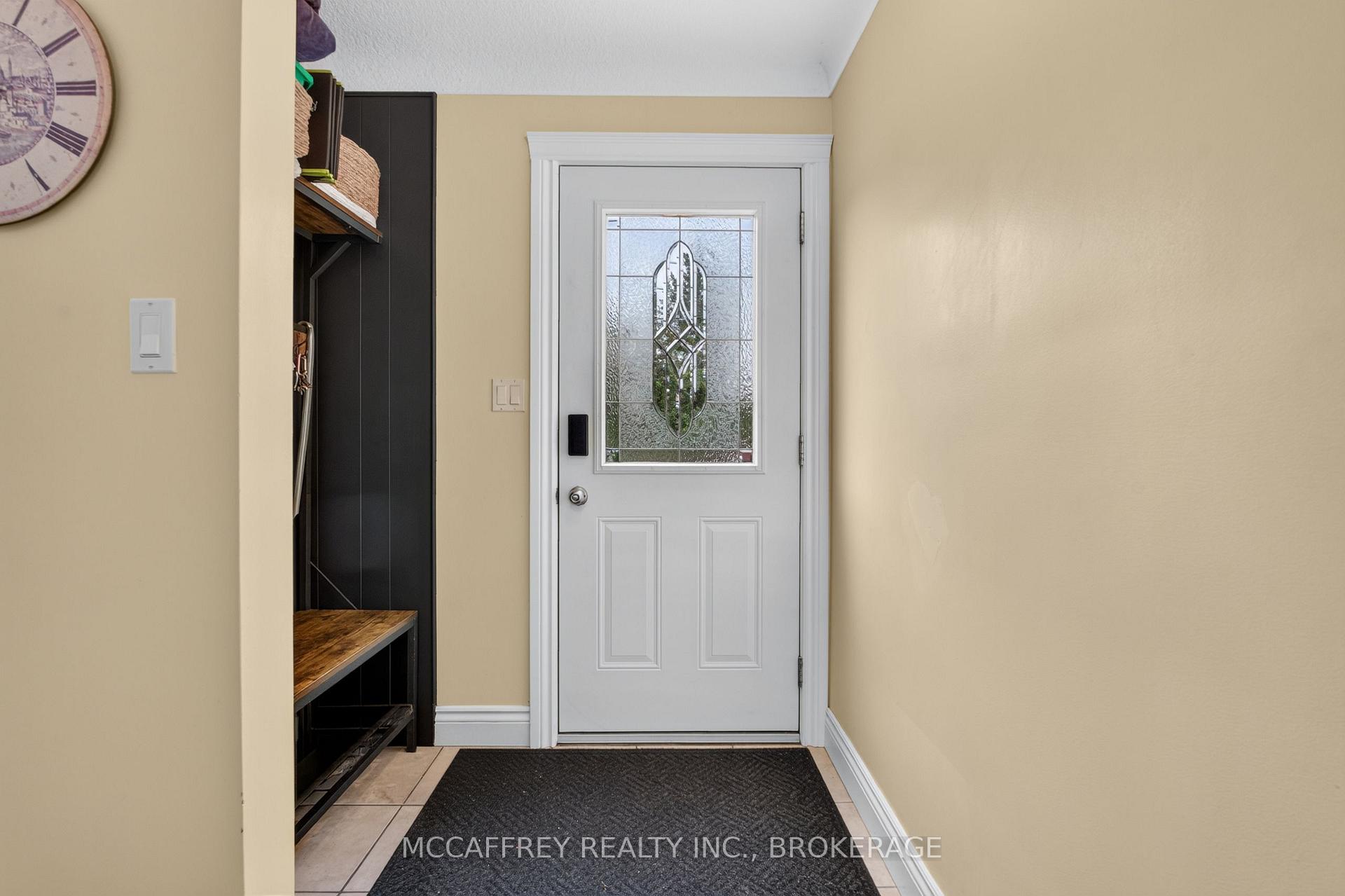 Photo 3 of 1242 Leyton Avenue, Kingston, City Northwest — HOMEH