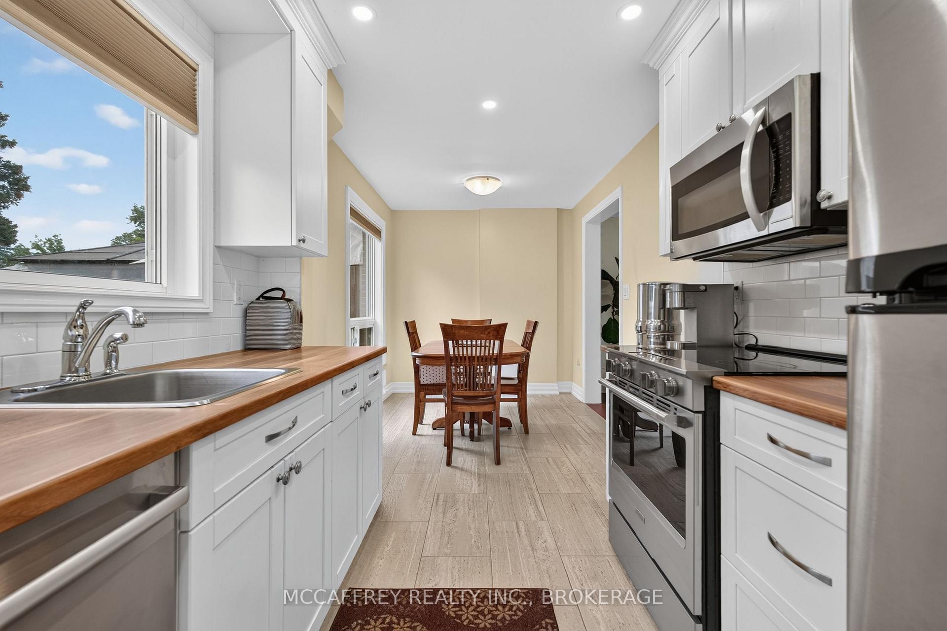 Photo 11 of 1242 Leyton Avenue, Kingston, City Northwest — HOMEH