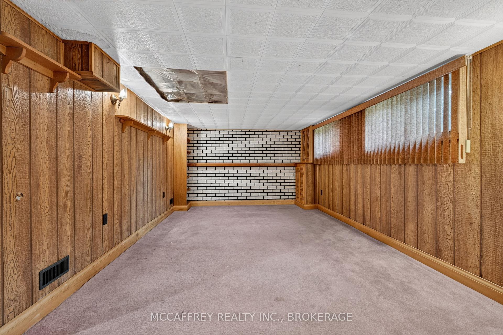 Photo 21 of 1242 Leyton Avenue, Kingston, City Northwest — HOMEH
