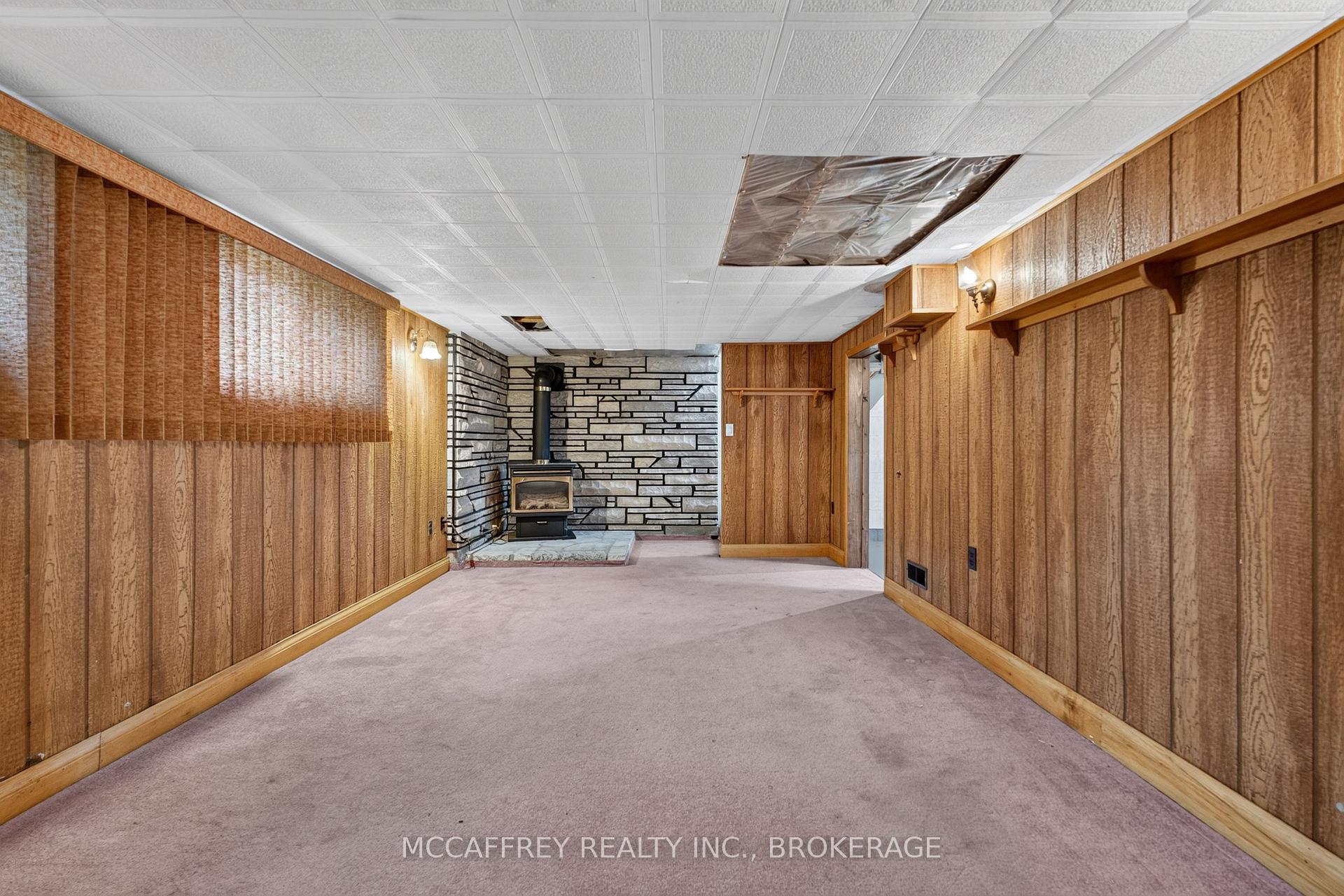 Photo 23 of 1242 Leyton Avenue, Kingston, City Northwest — HOMEH