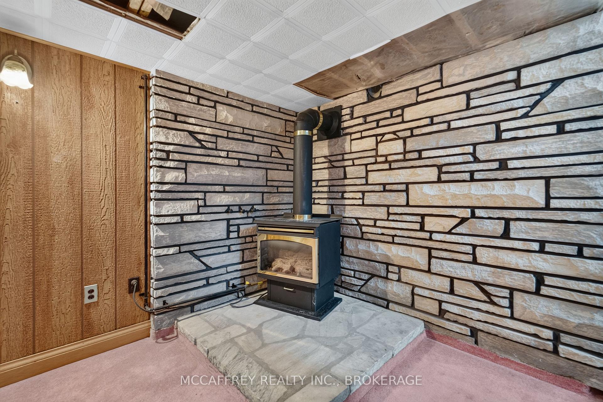 Photo 24 of 1242 Leyton Avenue, Kingston, City Northwest — HOMEH