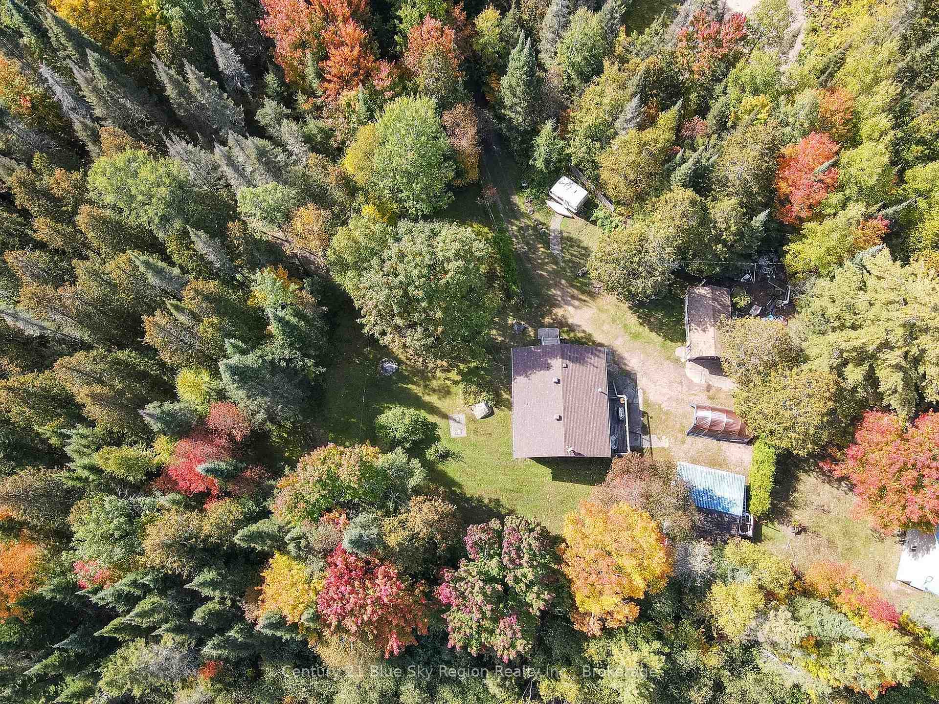 Photo 4 of 110 Riverside Drive, Bonfield — HOMEH