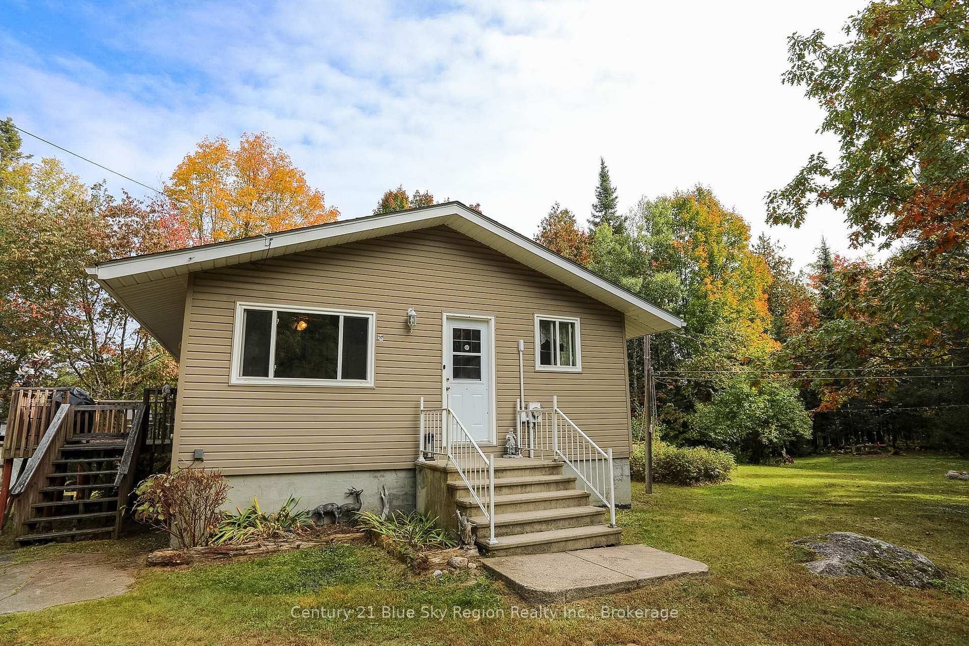 Photo 7 of 110 Riverside Drive, Bonfield — HOMEH