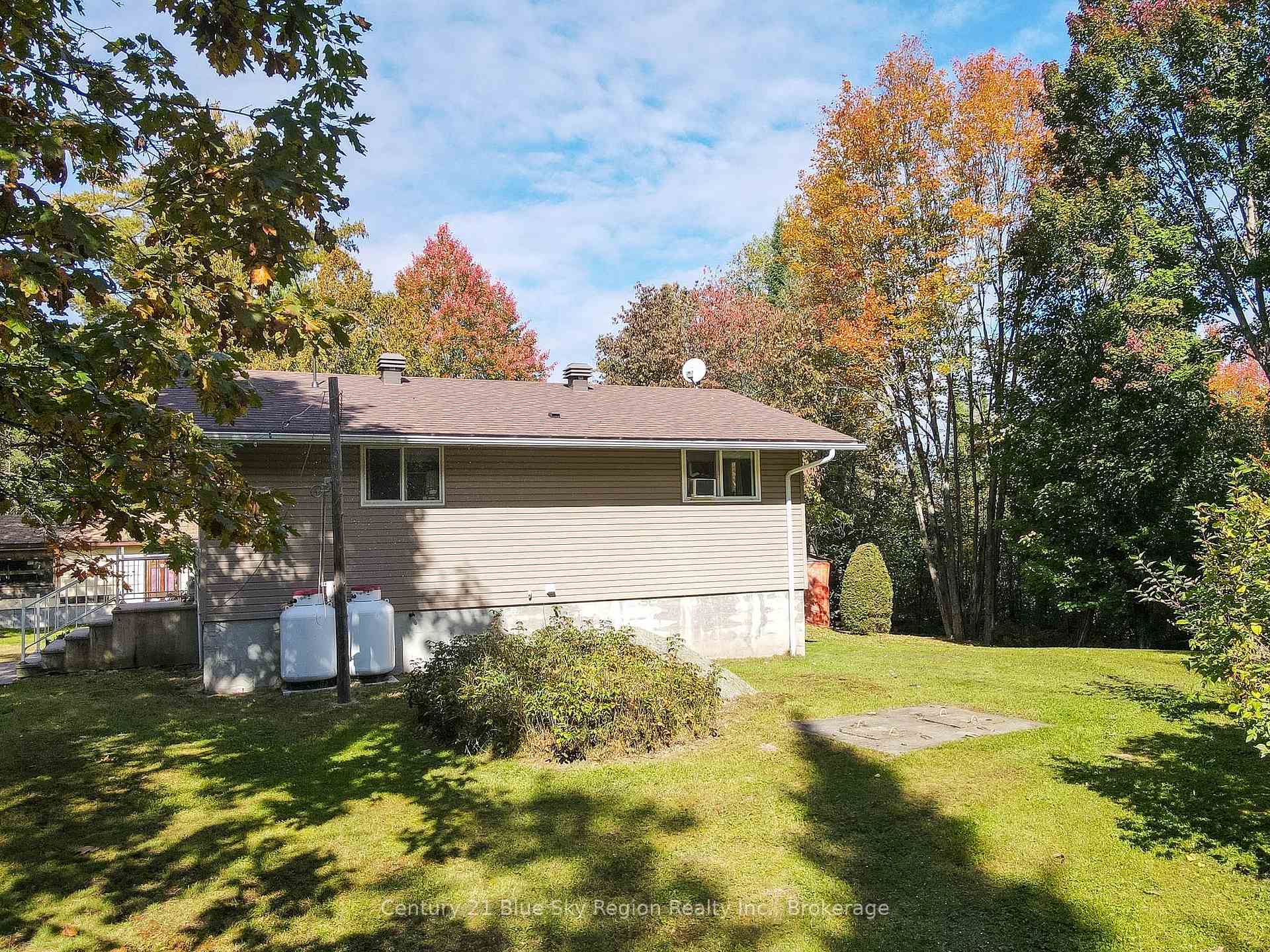 Photo 36 of 110 Riverside Drive, Bonfield — HOMEH