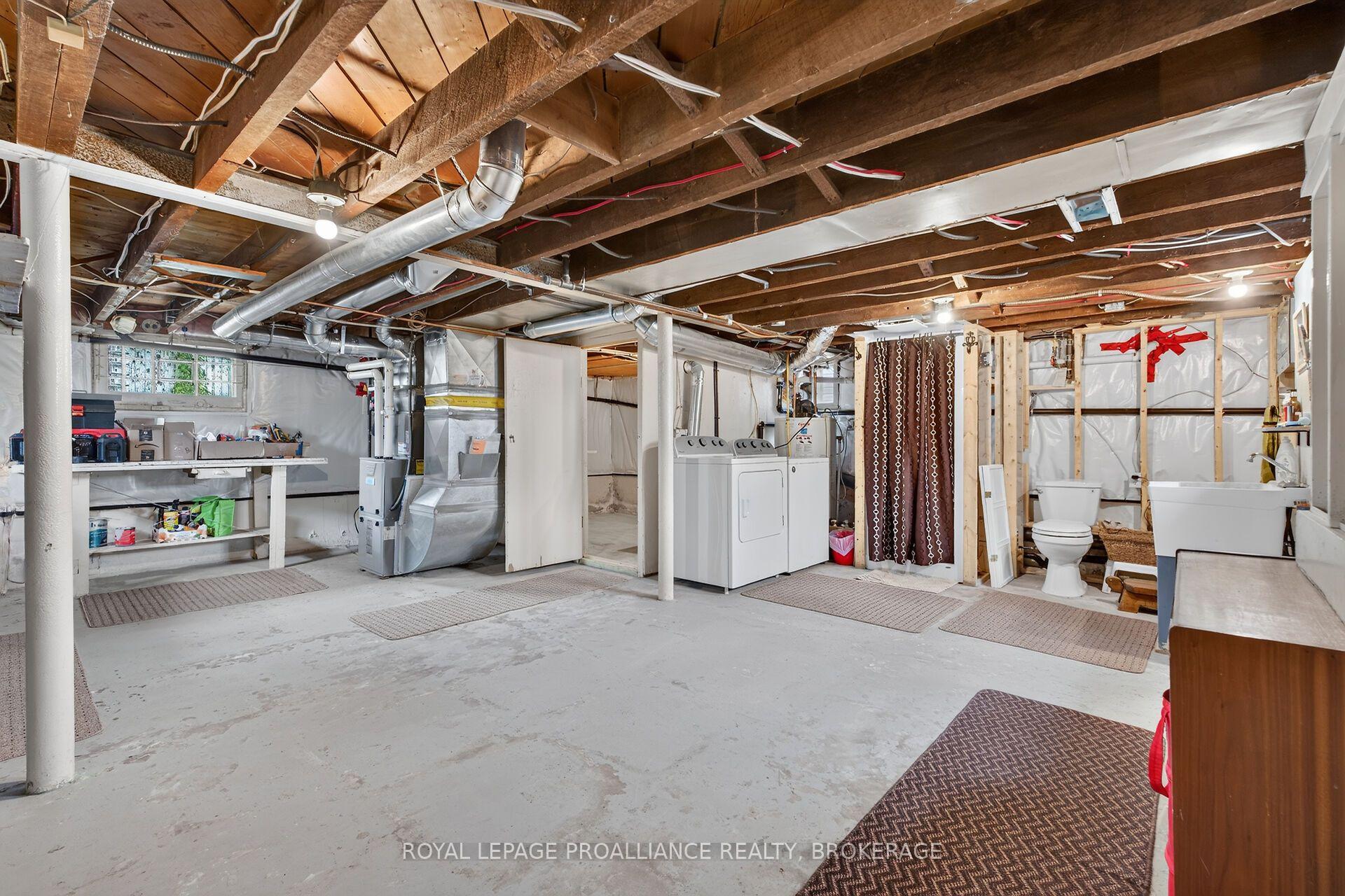 Photo 22 of 27 Drayton Avenue, Kingston, East of Sir John A. Blvd — HOMEH