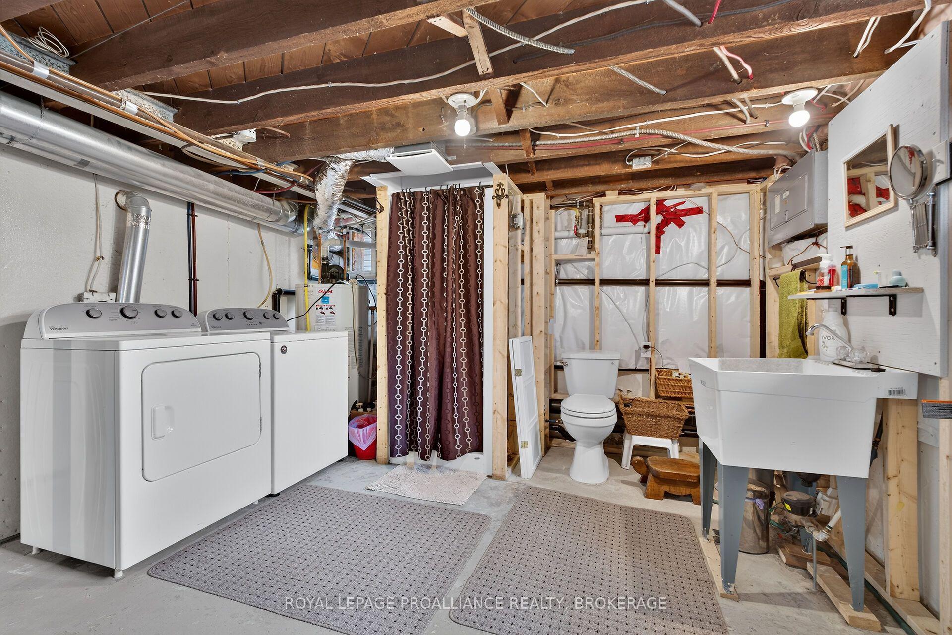 Photo 23 of 27 Drayton Avenue, Kingston, East of Sir John A. Blvd — HOMEH
